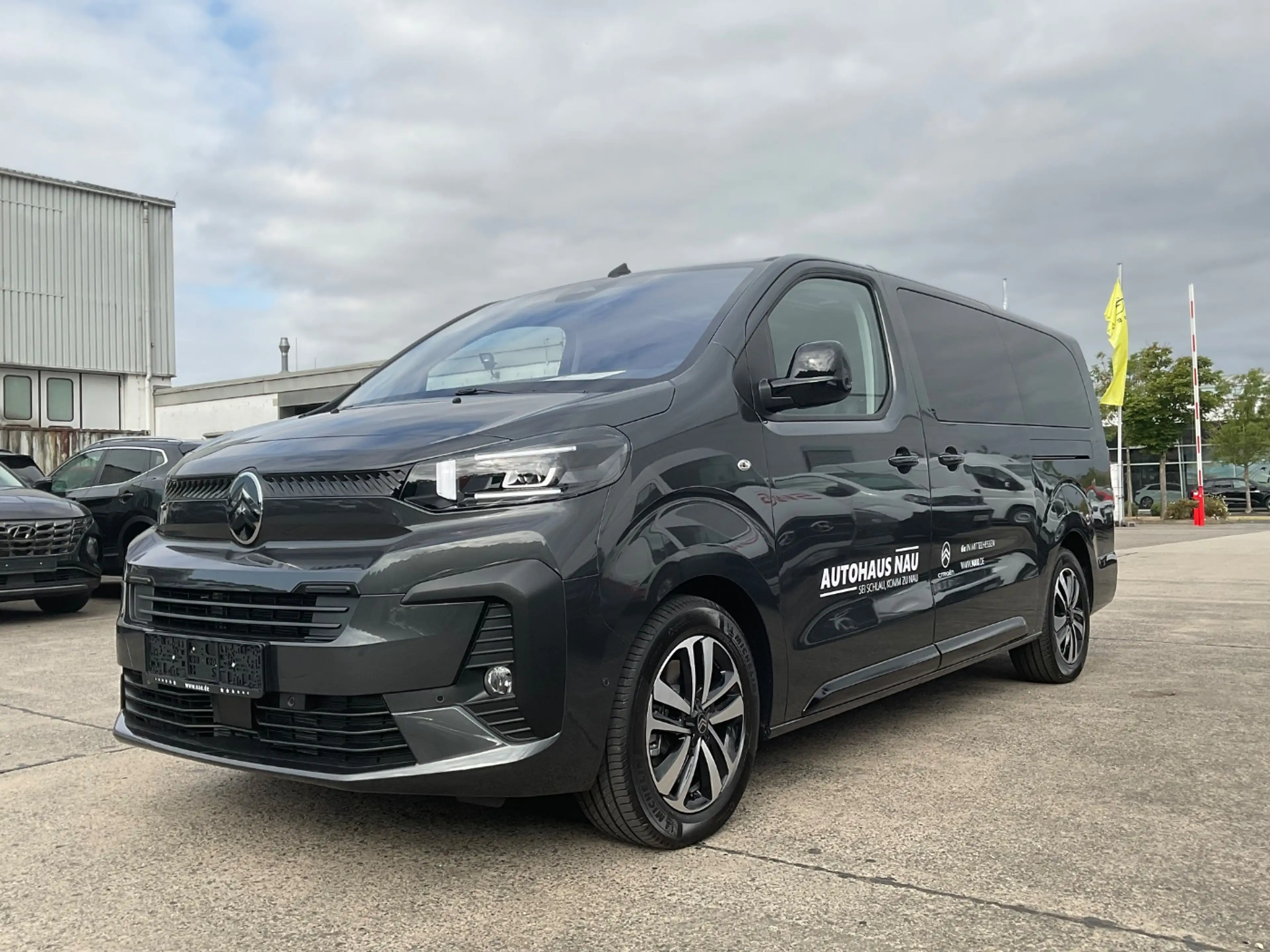 Citroen Spacetourer Max XL Diesel 180 Automatik! AHK! — photo 2