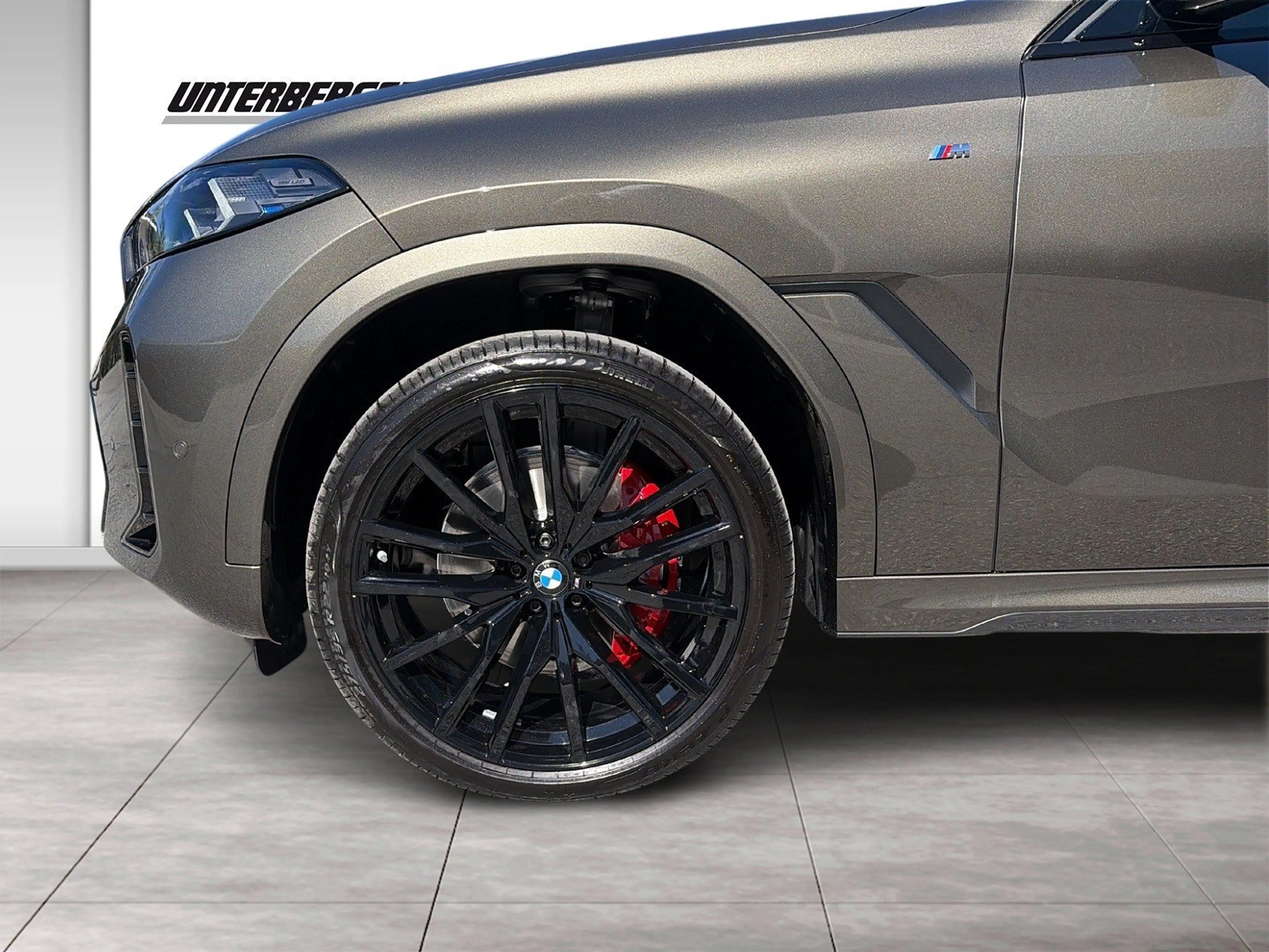 BMW X6 xDrive40d M Sportpaket Pro | Travel Pake — photo 6