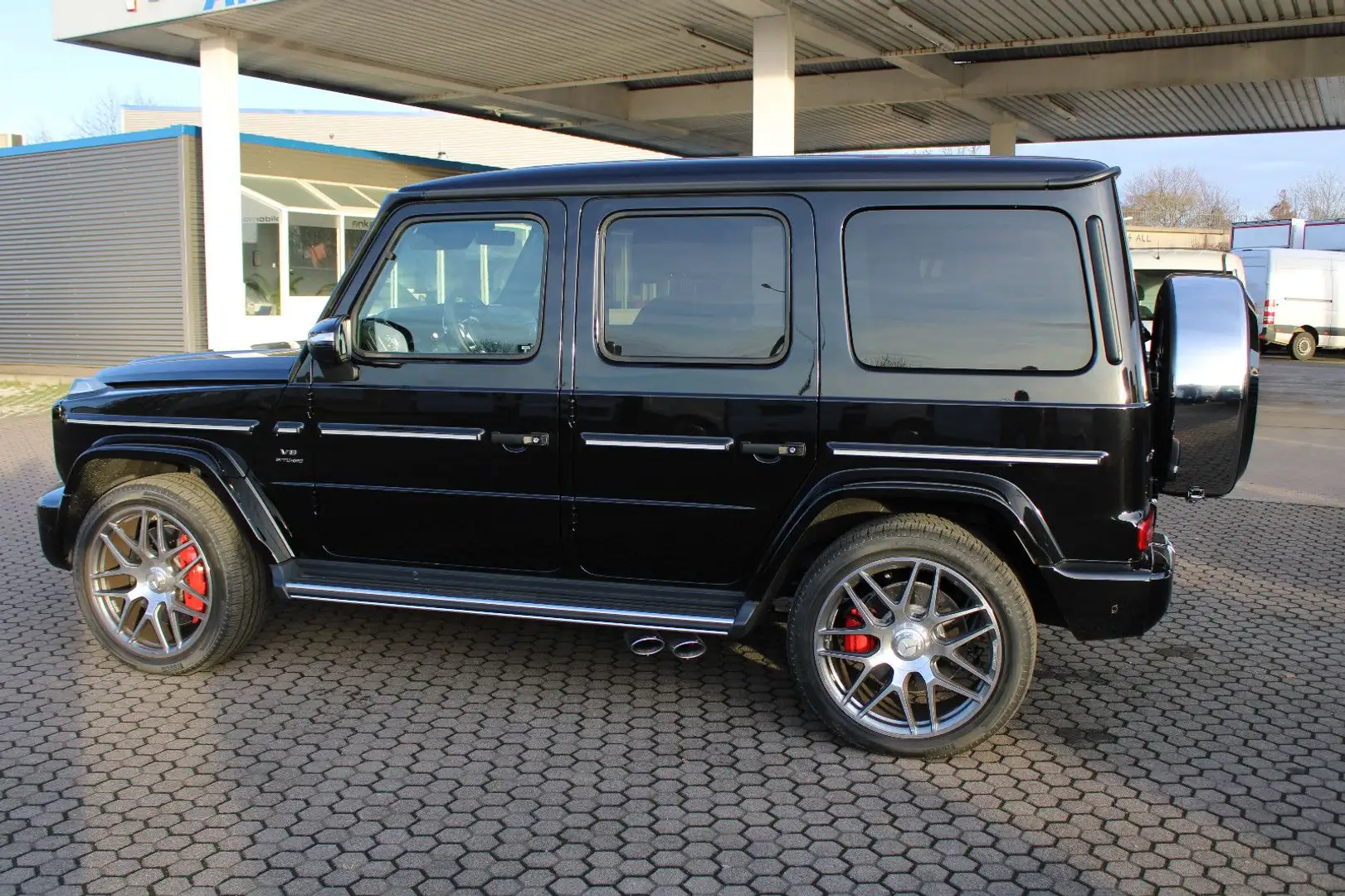 Mercedes-Benz G 63 AMG SUPERIOR,CARBON, 3xTV Negro - 2