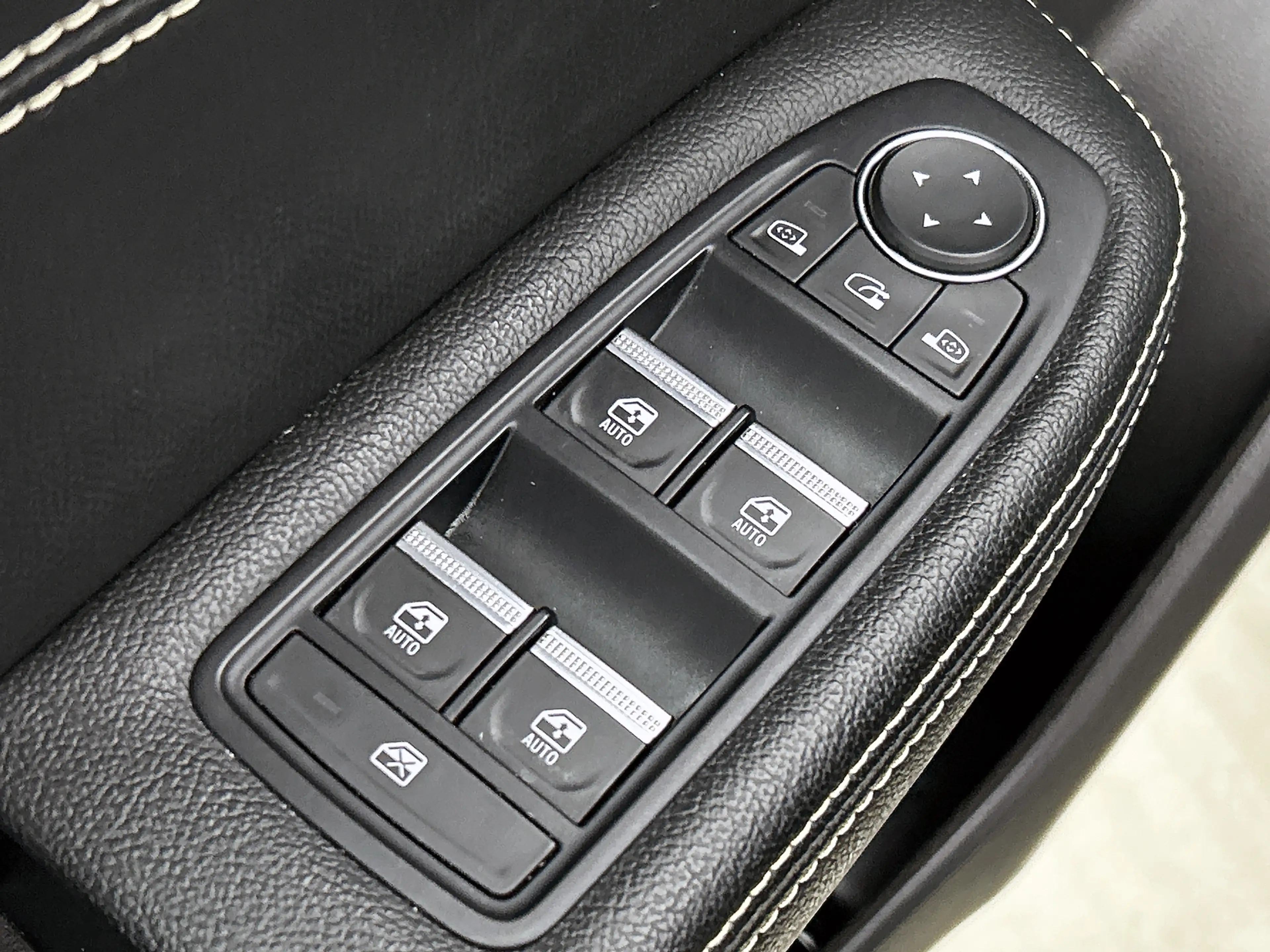 Renault Arkana 1.6 E-Tech full hybrid 145PK techno / Automaat / N — photo 28