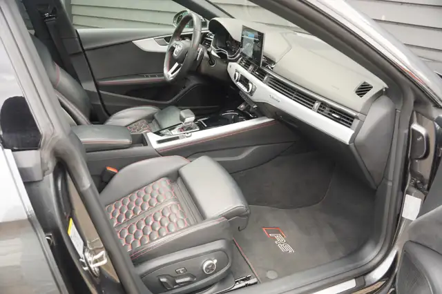 Audi A5 view 12
