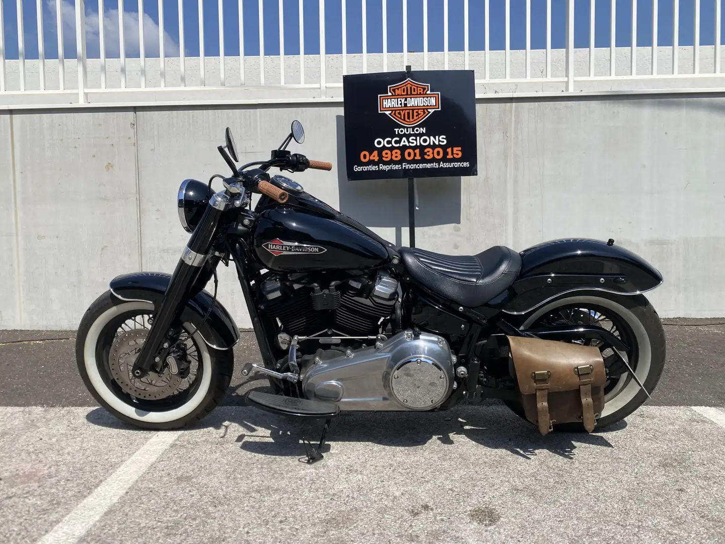 Harley-Davidson Softail Slim Zwart - 2