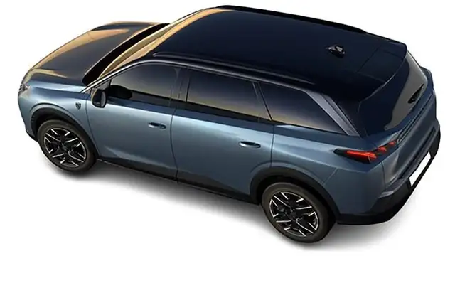 Peugeot 5008 view 5