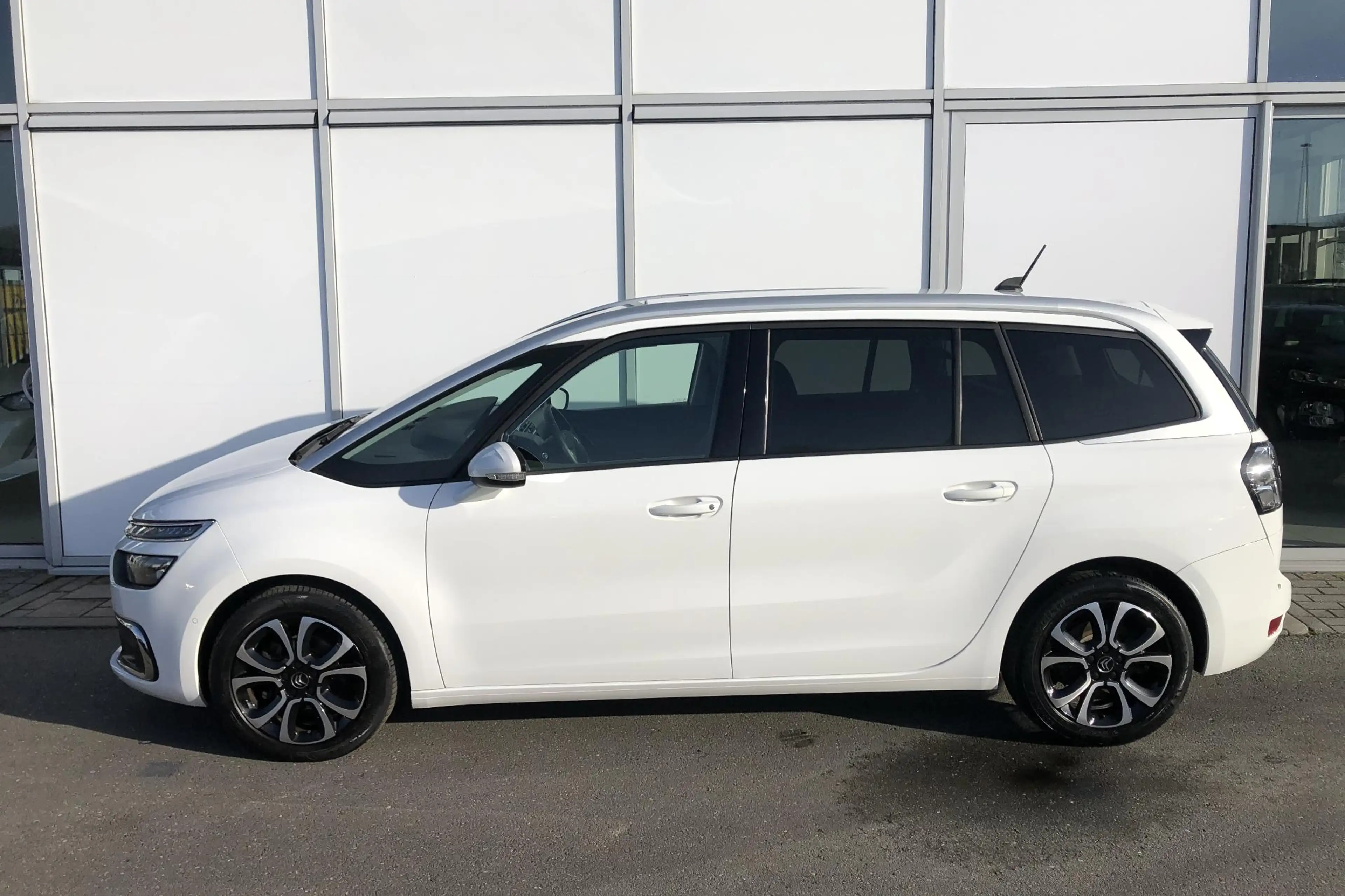 Citroen Grand C4 SpaceTourer 1.2 130PK Business 7 PERSOONS | Navigatie | Trekha — photo 3