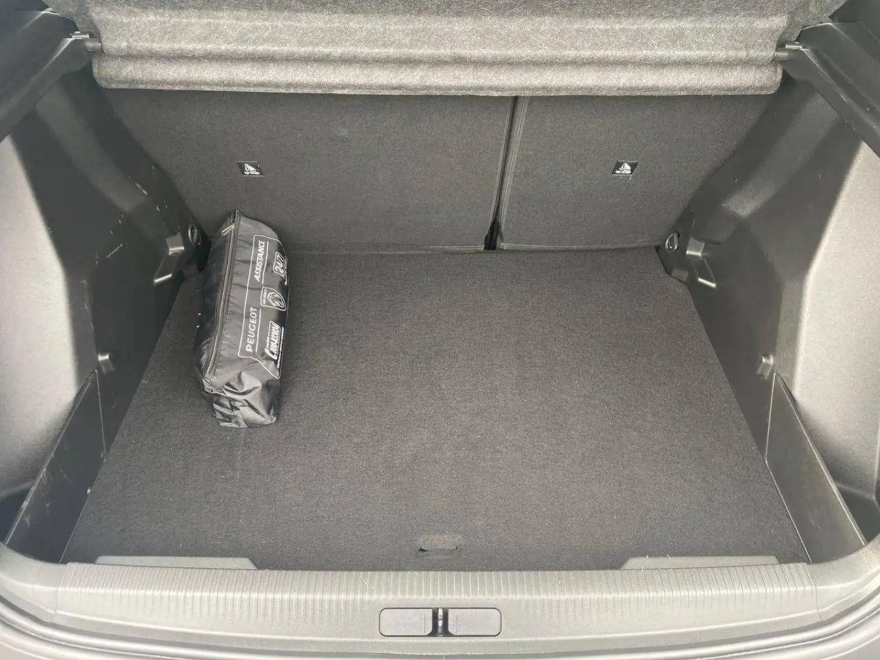 Peugeot 2008 1.2 Puretech Active S&S 100cv, миниатюра 7