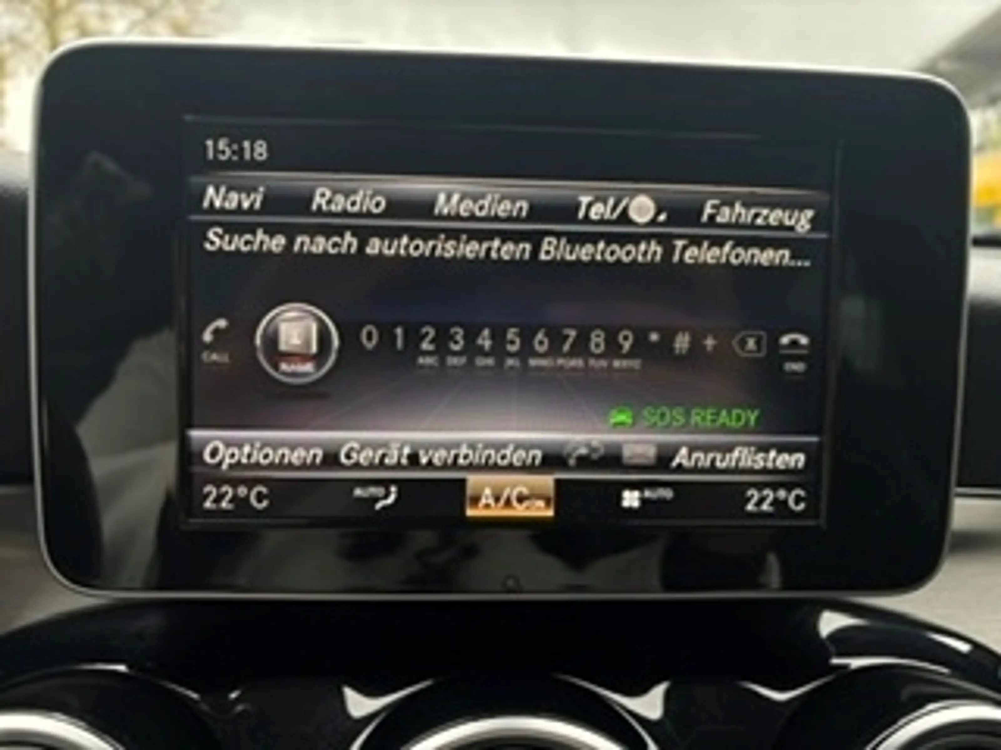 Mercedes-Benz GLC 220 d 4Matic AHK-klappbar Navi LED El. Heckklappe Mehr — photo 9