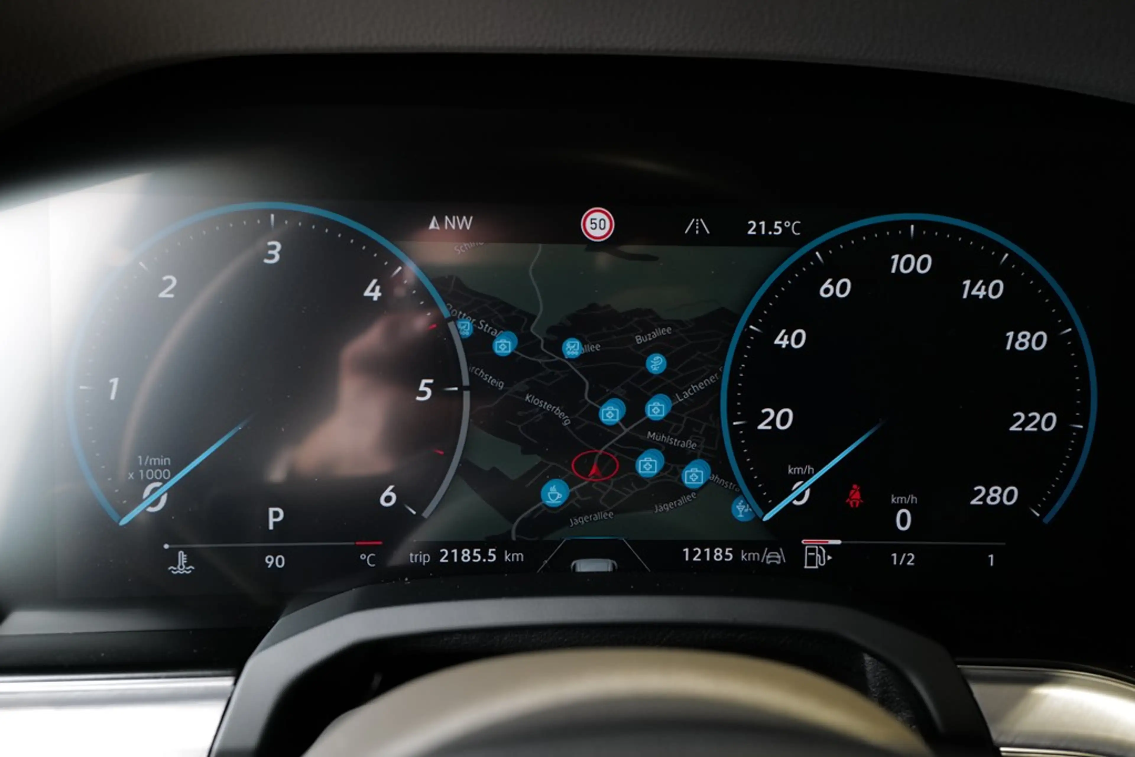 Volkswagen Touareg 3.0TDI Elegance AHK StdHz Matrix Keyless Allrad... — photo 9