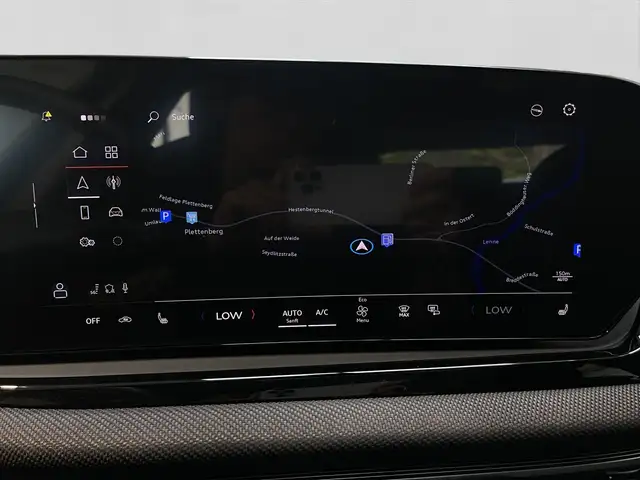 Audi A6 view 12