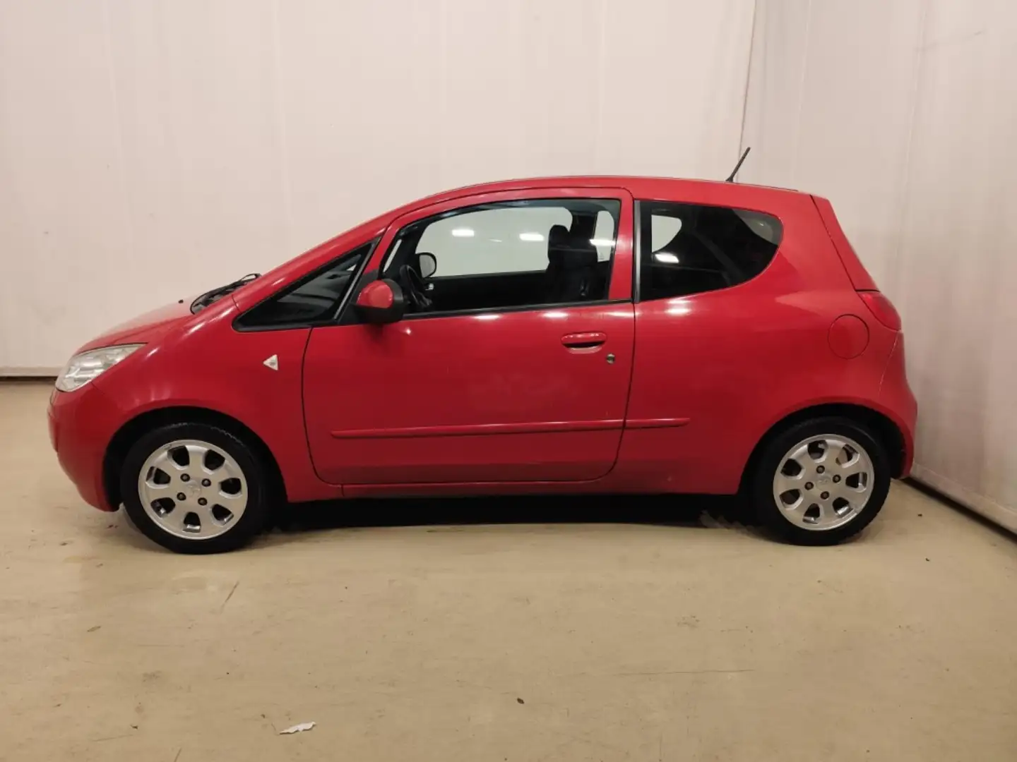 Mitsubishi Colt CZ3 1.3 16v Inform Rojo - 1