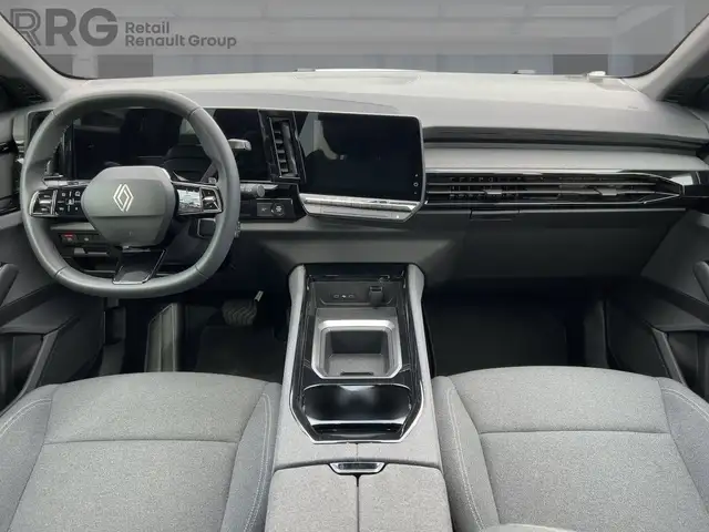Renault Austral view 10