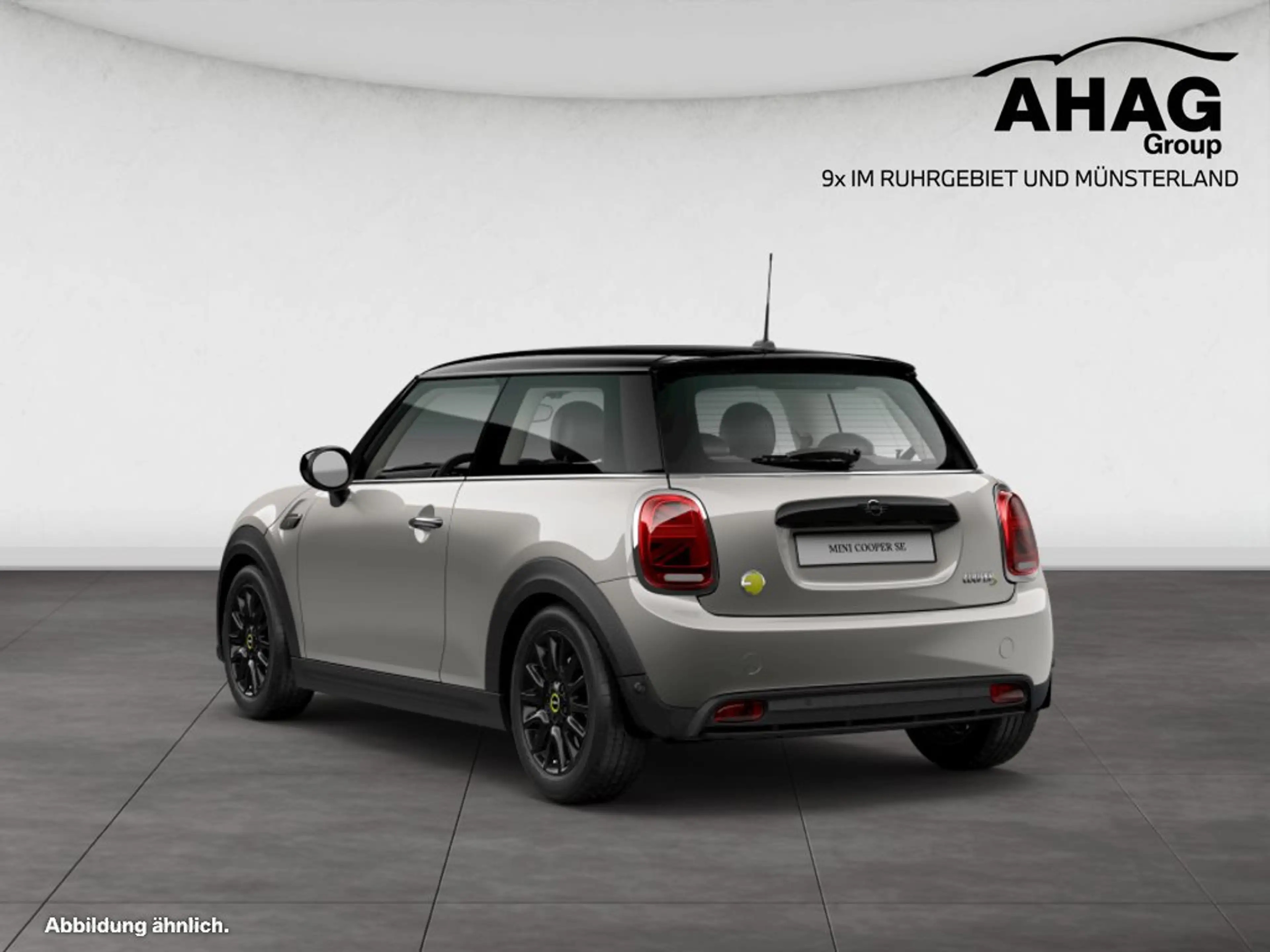 MINI Cooper SE — photo 2
