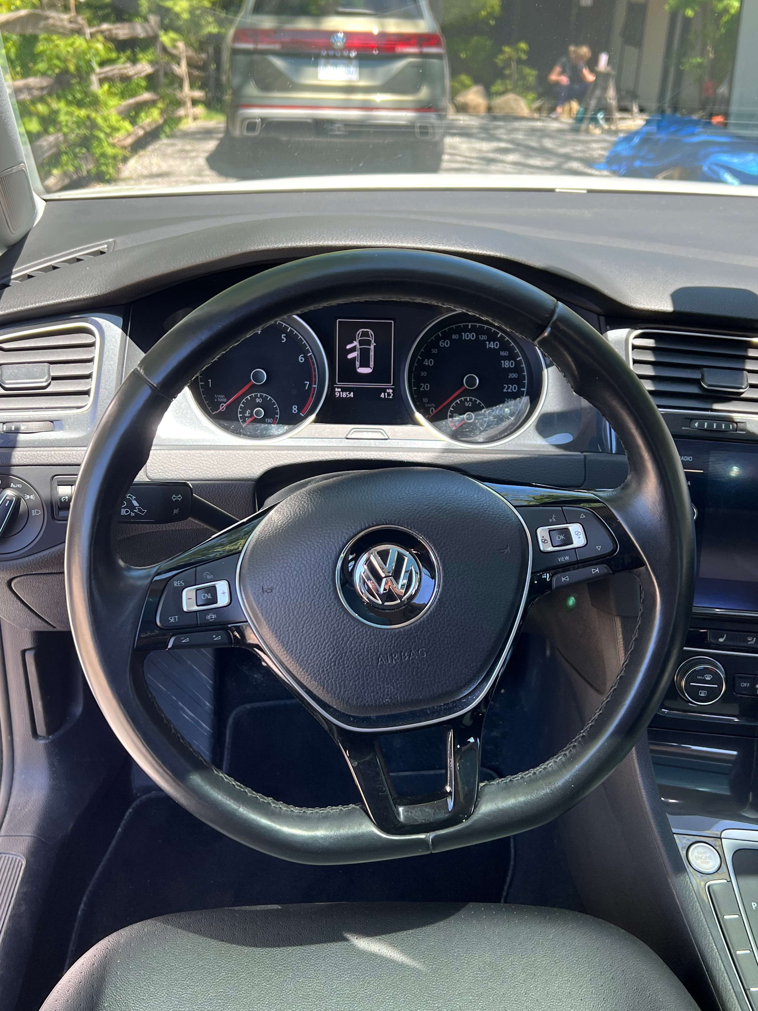 2019 Volkswagen Golf SportWagen thumb 11