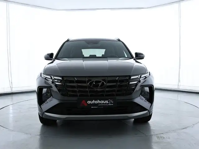 Hyundai Tucson view 2