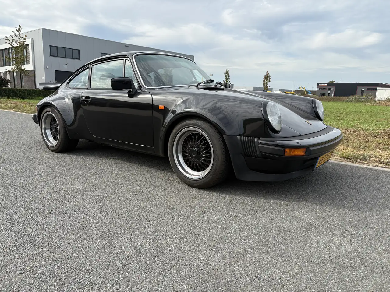 Porsche 911S Taxatie € 75900,-, foto 4