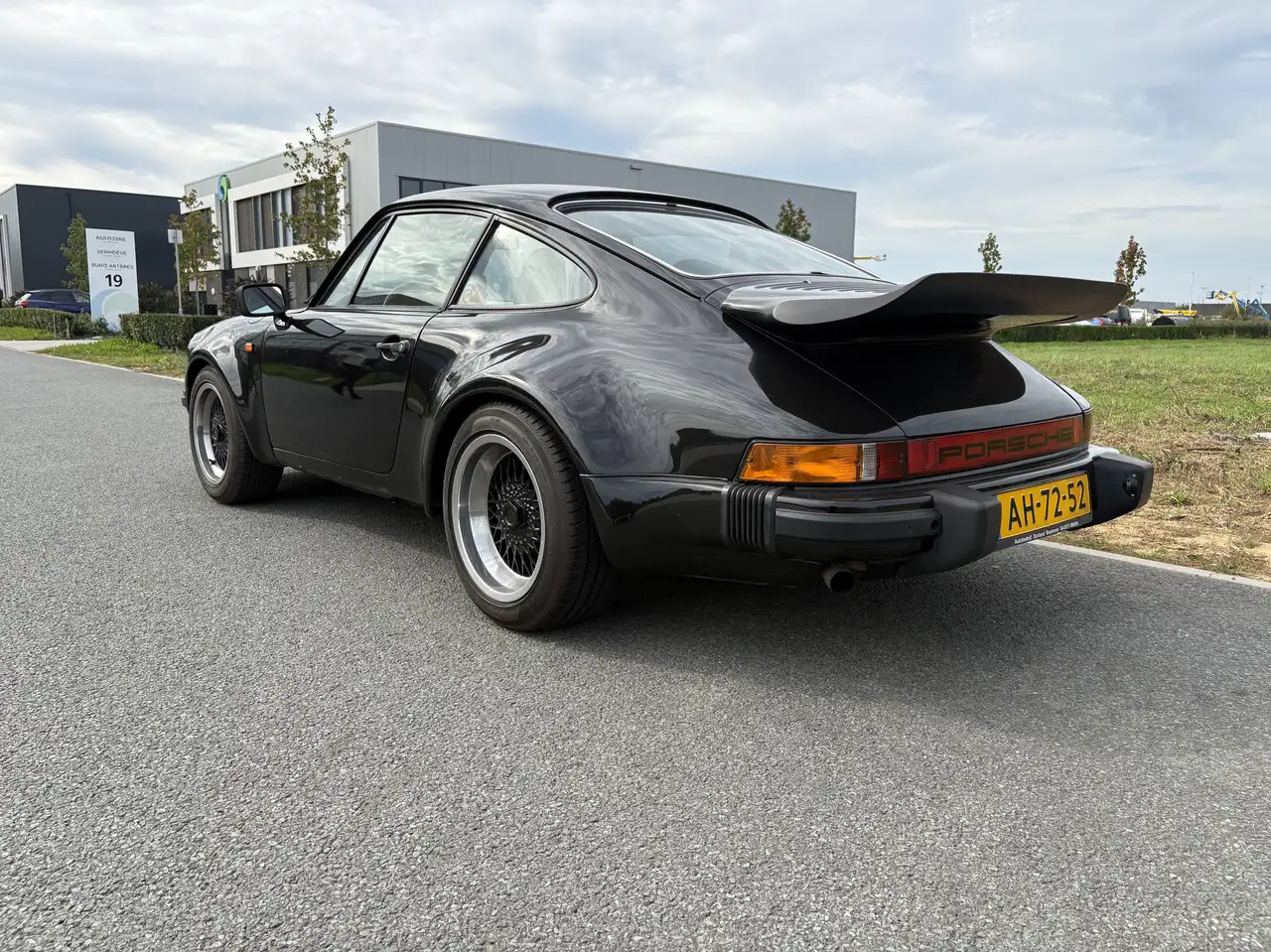 Porsche 911S Taxatie € 75900,-, foto 3