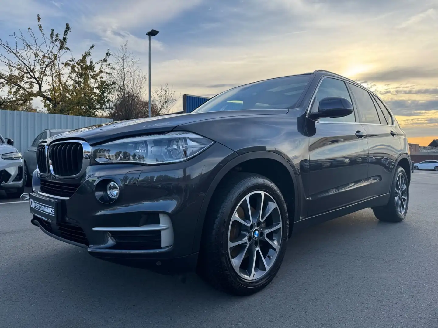 BMW X5 30 d*XDRIVE*LED*H&K*HUD*PANO*360K*MEMORY Grau - 1