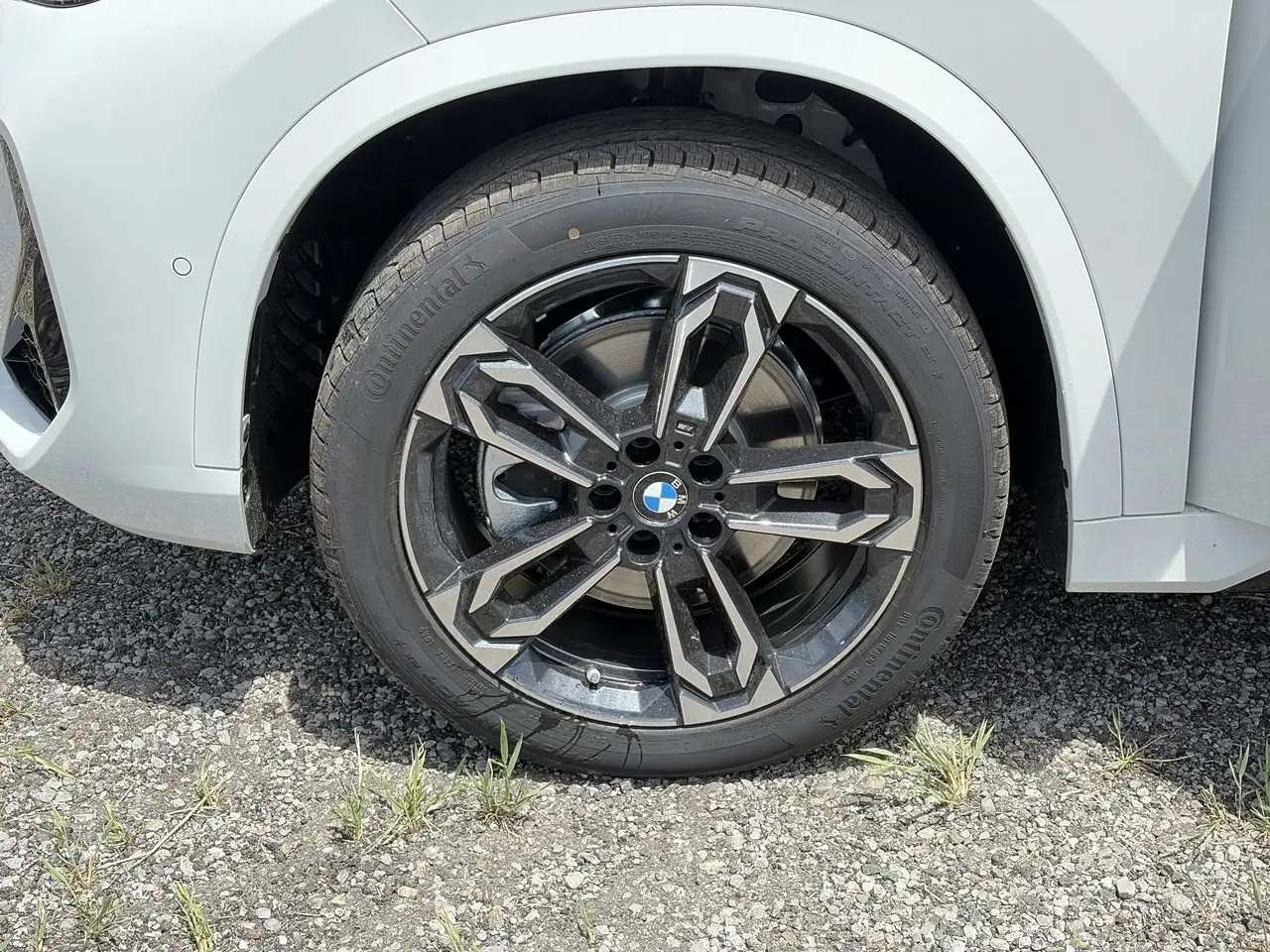 BMW X1 снимка BMW X1