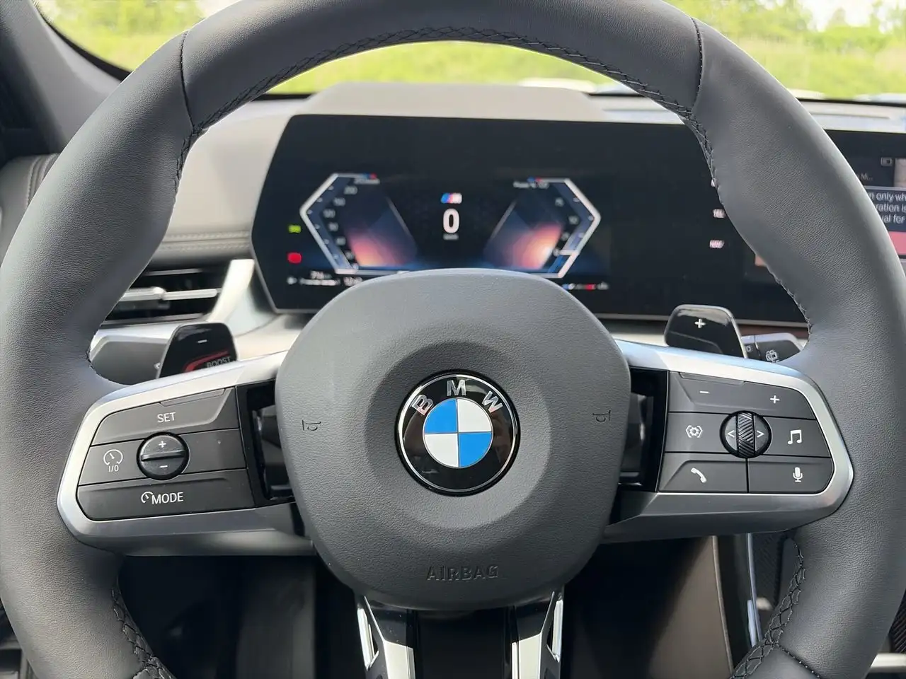 BMW X1 снимка BMW X1