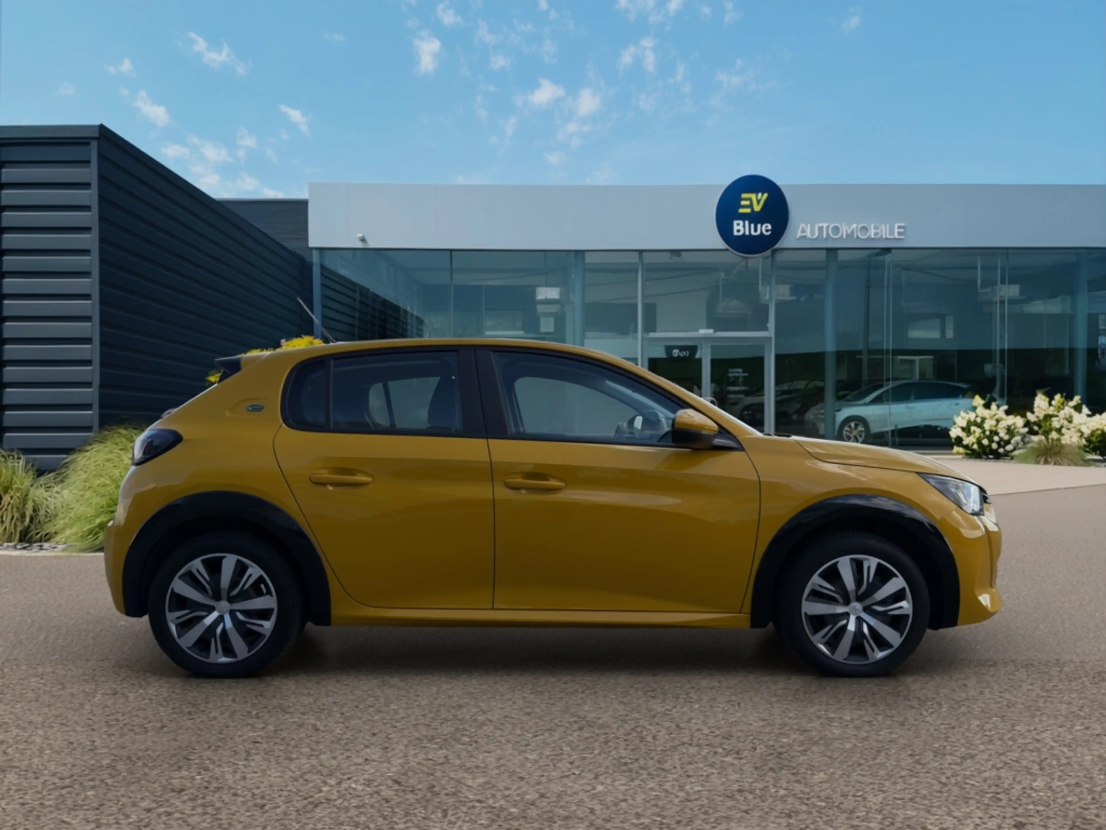 Peugeot e-208 Allure Pack 50 kWh - 136 ch CRUISE - CARPLAY - CAMERA — photo 6