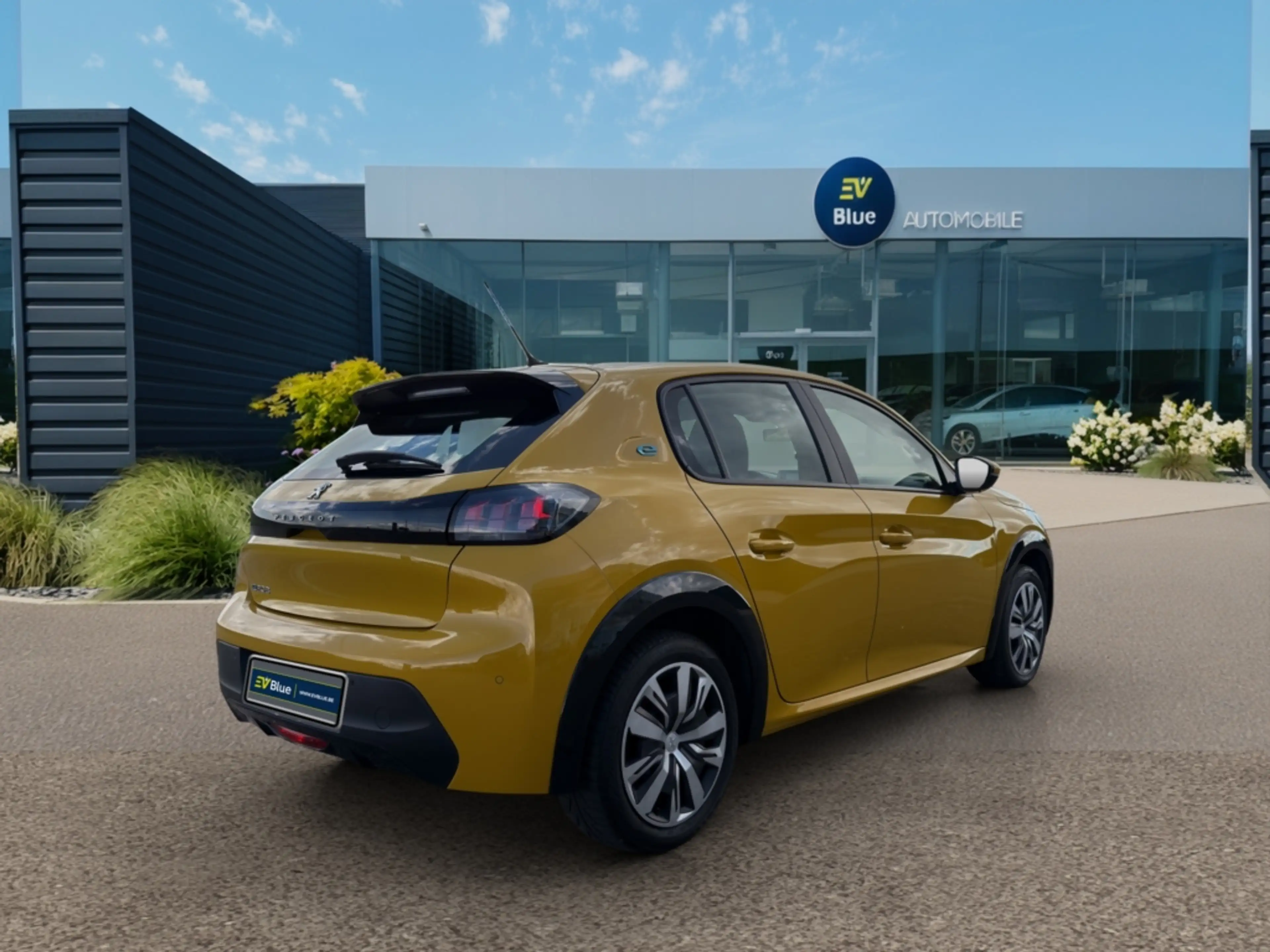 Peugeot e-208 Allure Pack 50 kWh - 136 ch CRUISE - CARPLAY - CAMERA — photo 5