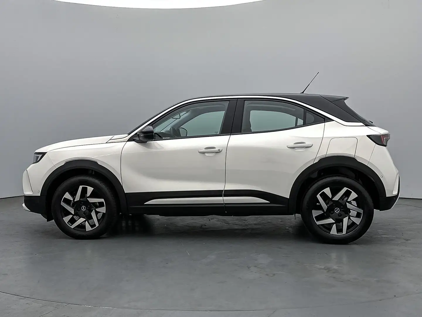 Opel Mokka SUV Level 3 100 pk | Navigatie | Achteruitrijcamer Wit - 2