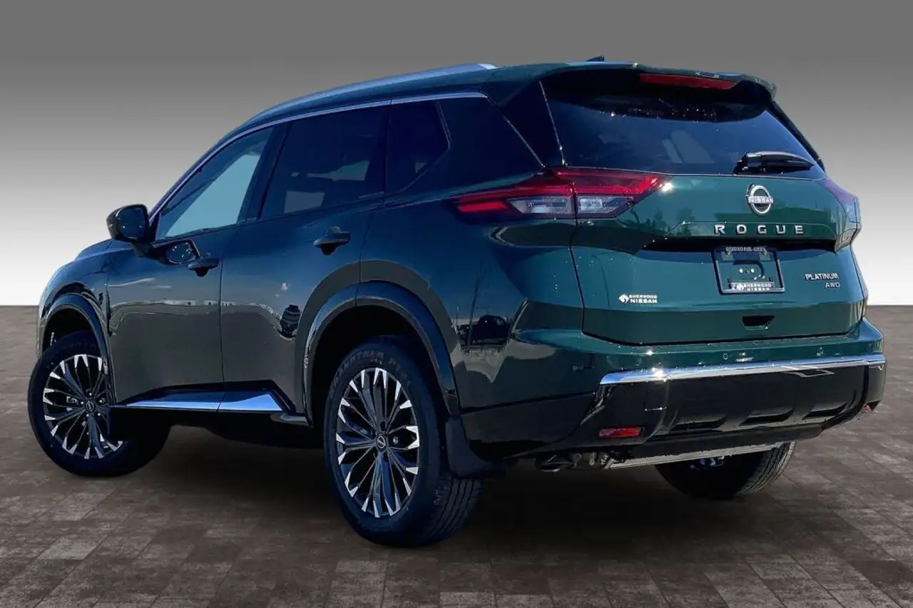 Nissan Rogue снимка Nissan Rogue