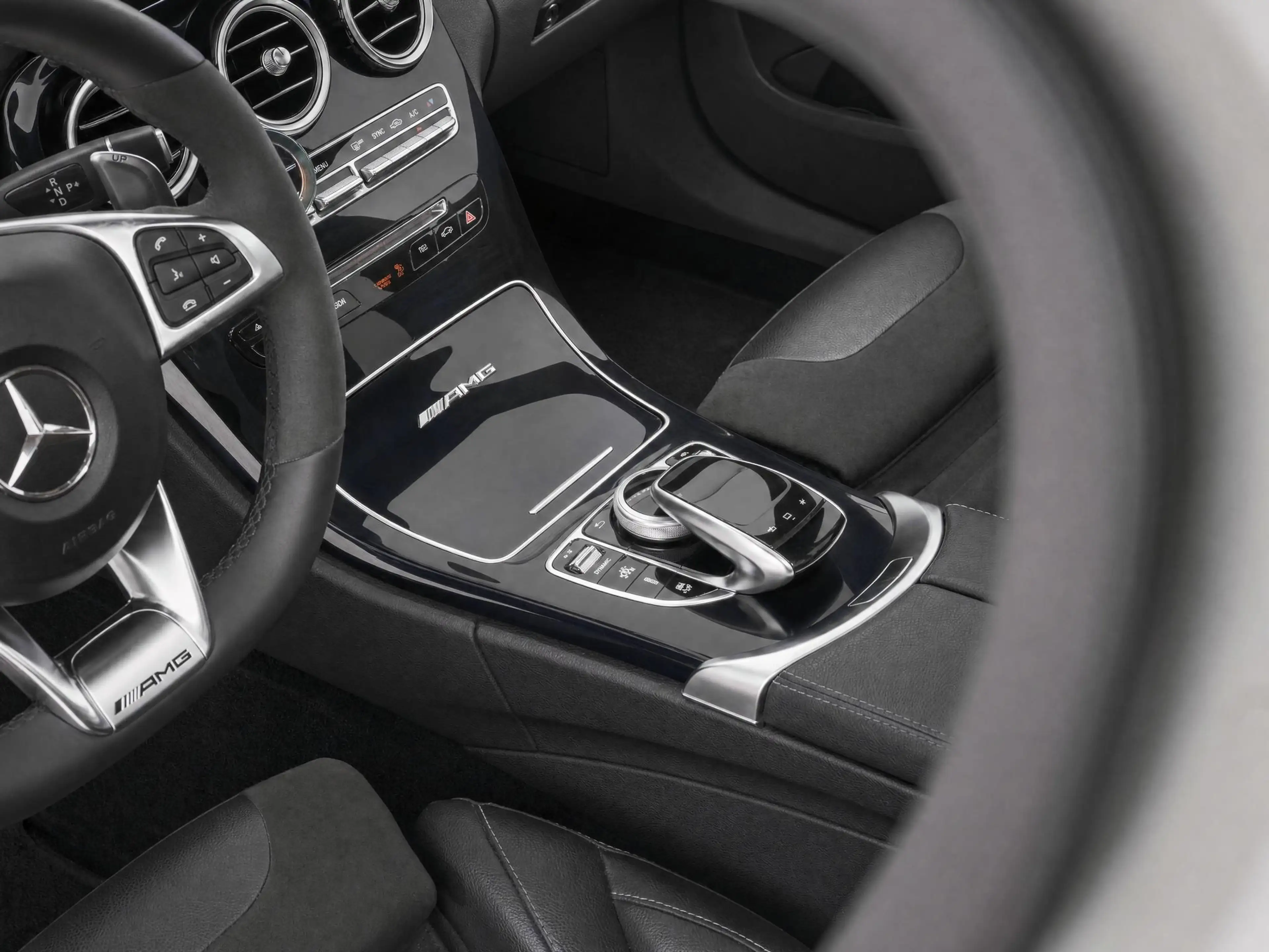 Mercedes-Benz C 63 AMG Estate | HUD | Burmester | Volledig onderhouden — photo 13