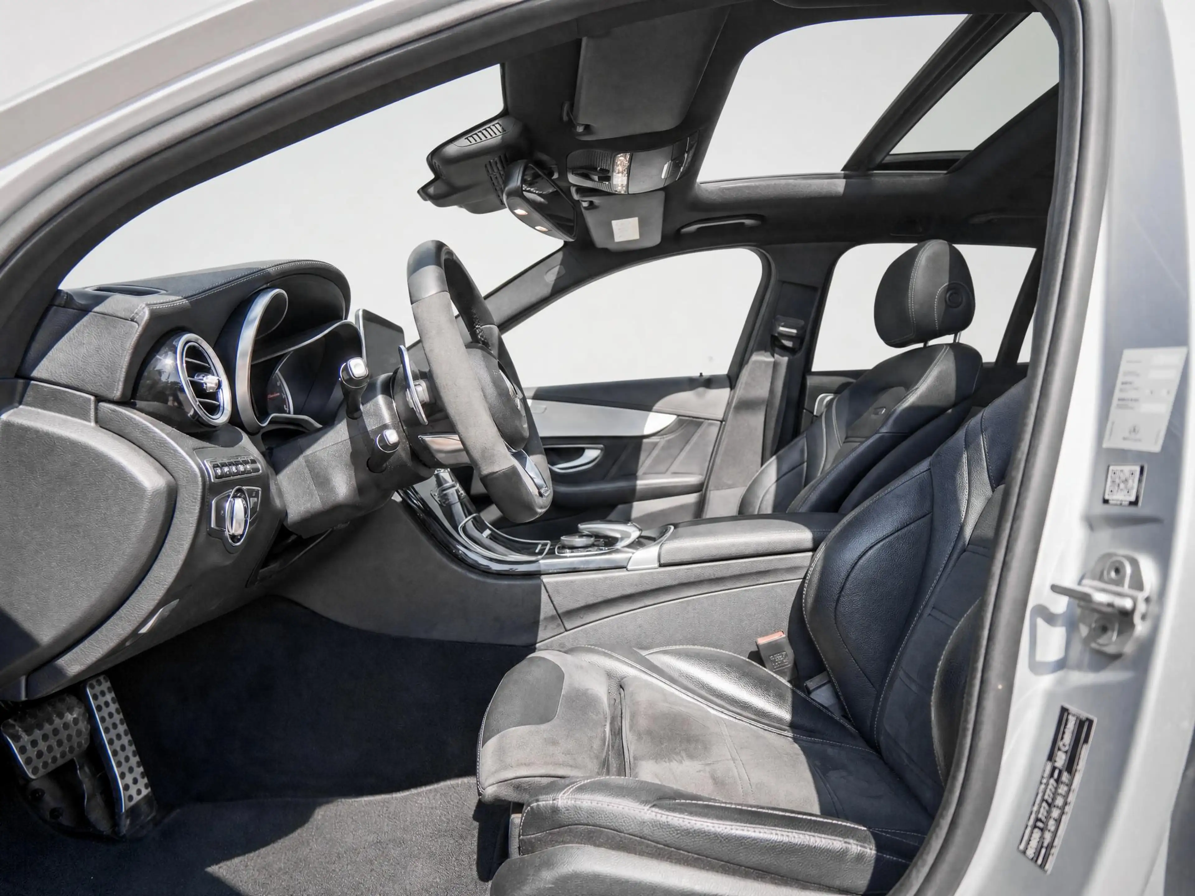 Mercedes-Benz C 63 AMG Estate | HUD | Burmester | Volledig onderhouden — photo 47