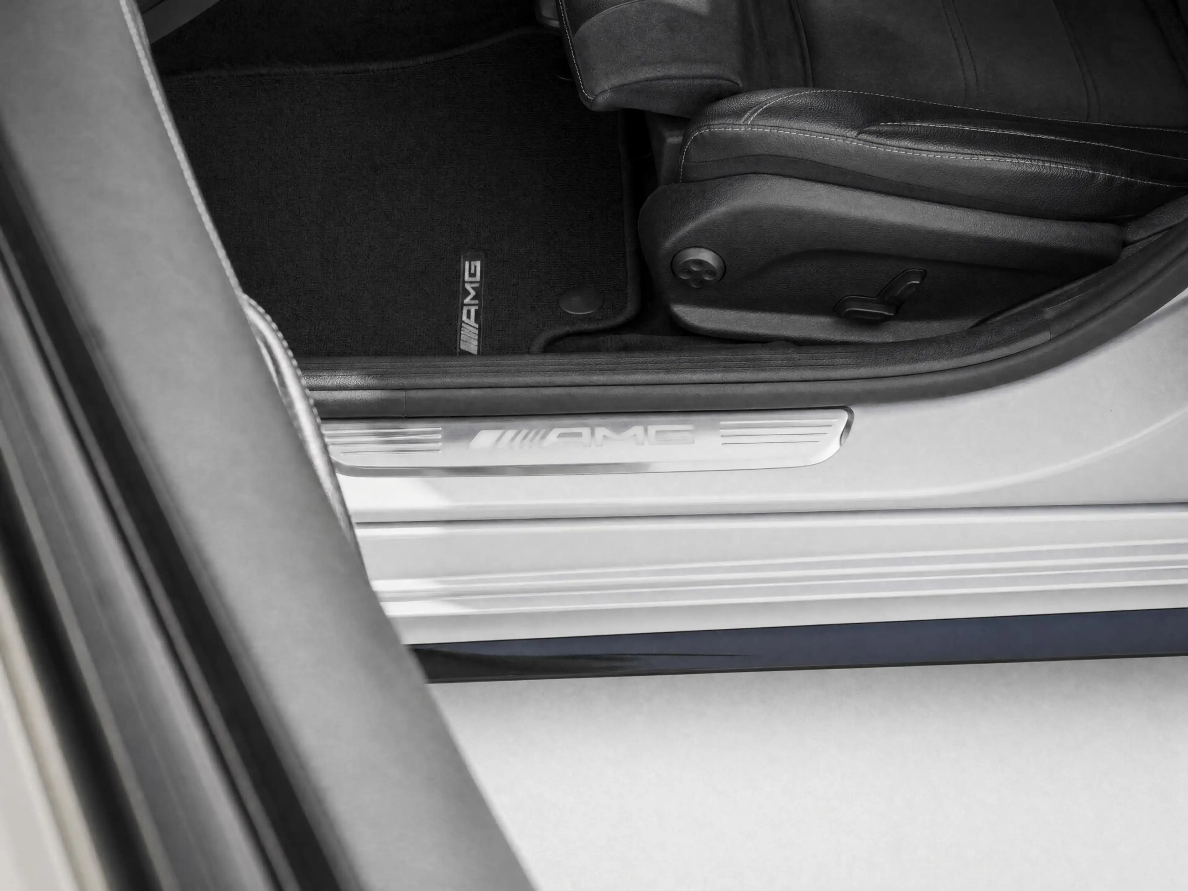 Mercedes-Benz C 63 AMG Estate | HUD | Burmester | Volledig onderhouden — photo 14