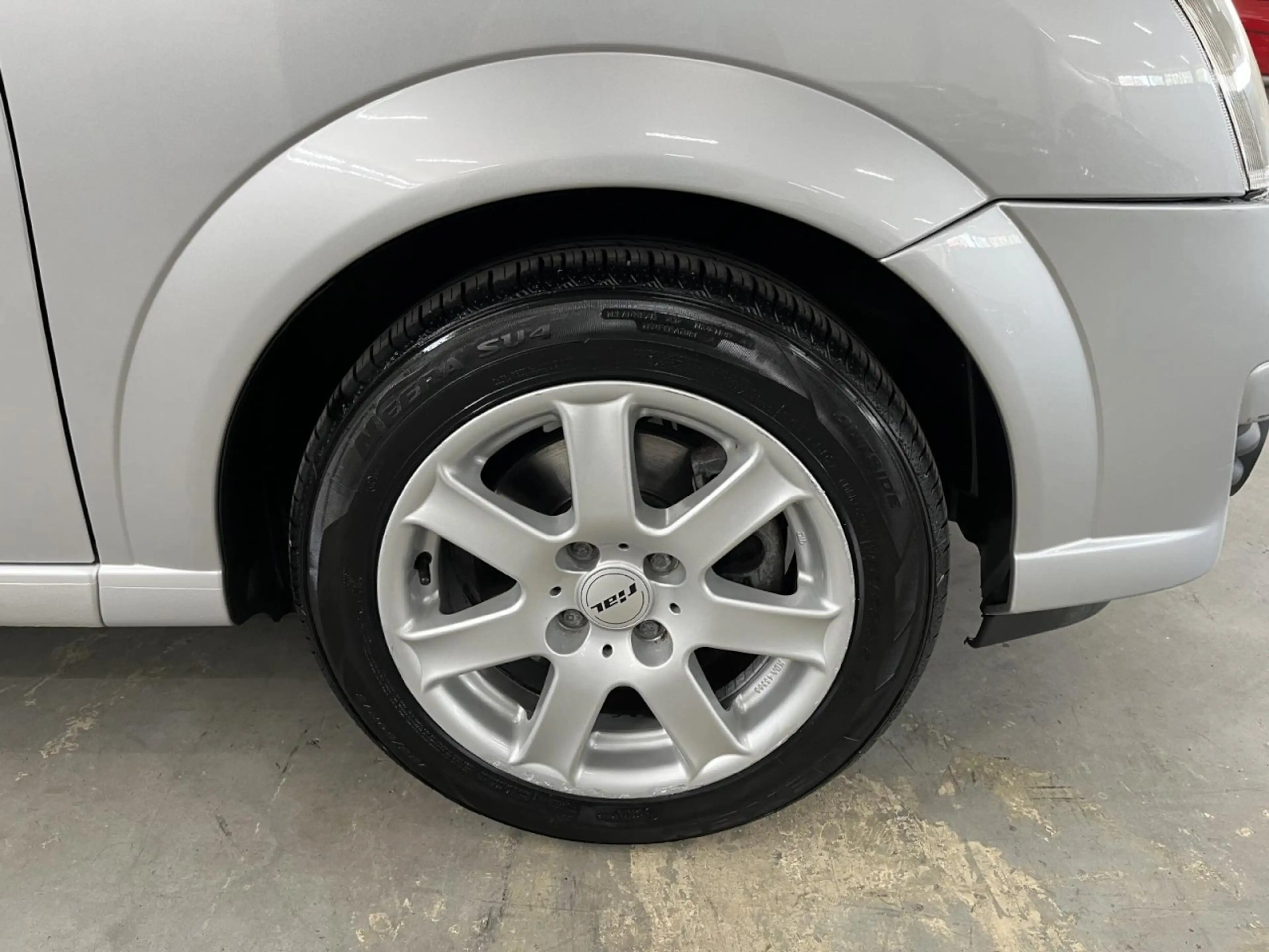 Opel Meriva Edition 1.6 AUTOMATIK KLIMA BENZIN ALUFLEGEN — photo 7