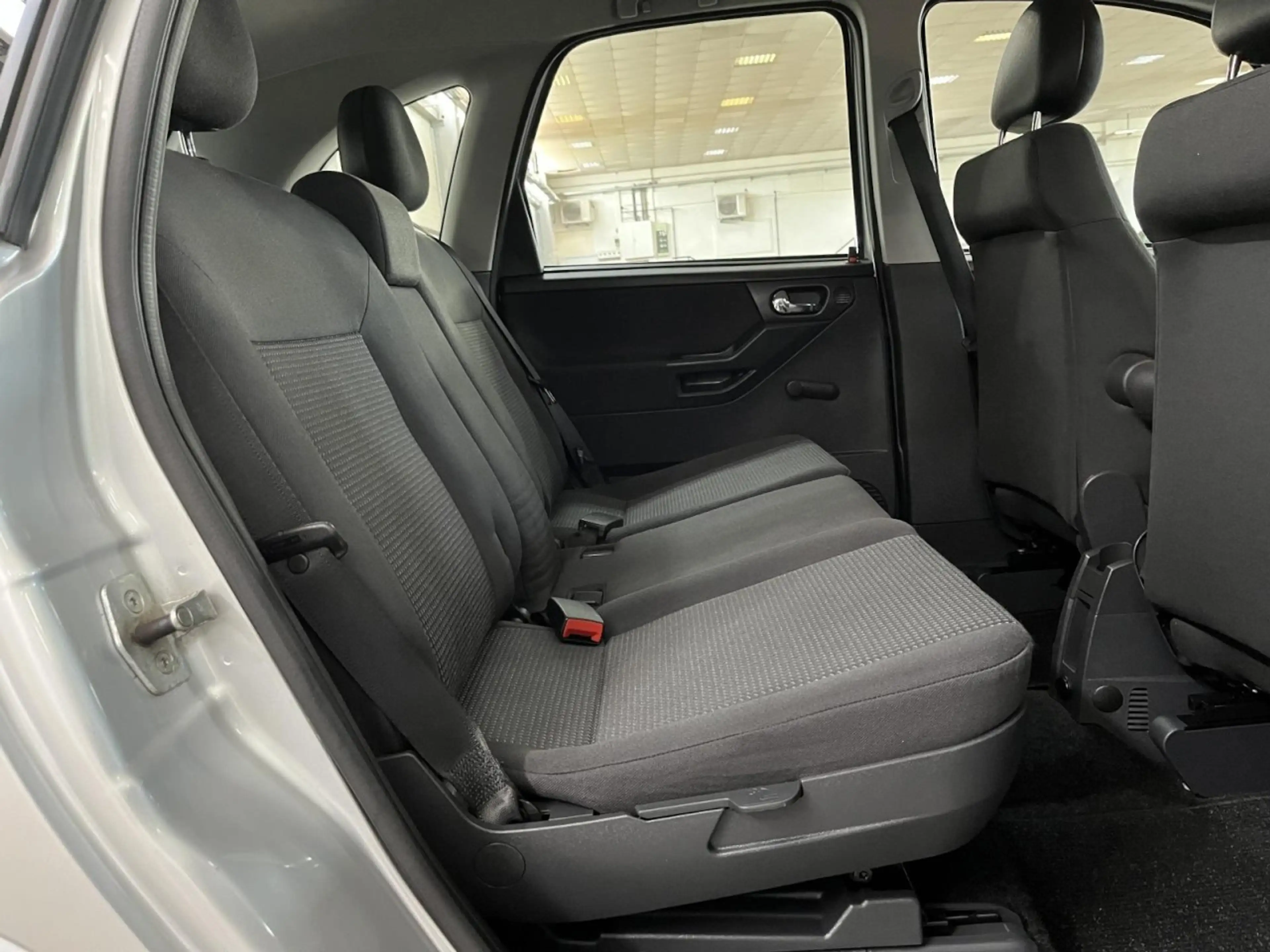 Opel Meriva Edition 1.6 AUTOMATIK KLIMA BENZIN ALUFLEGEN — photo 10