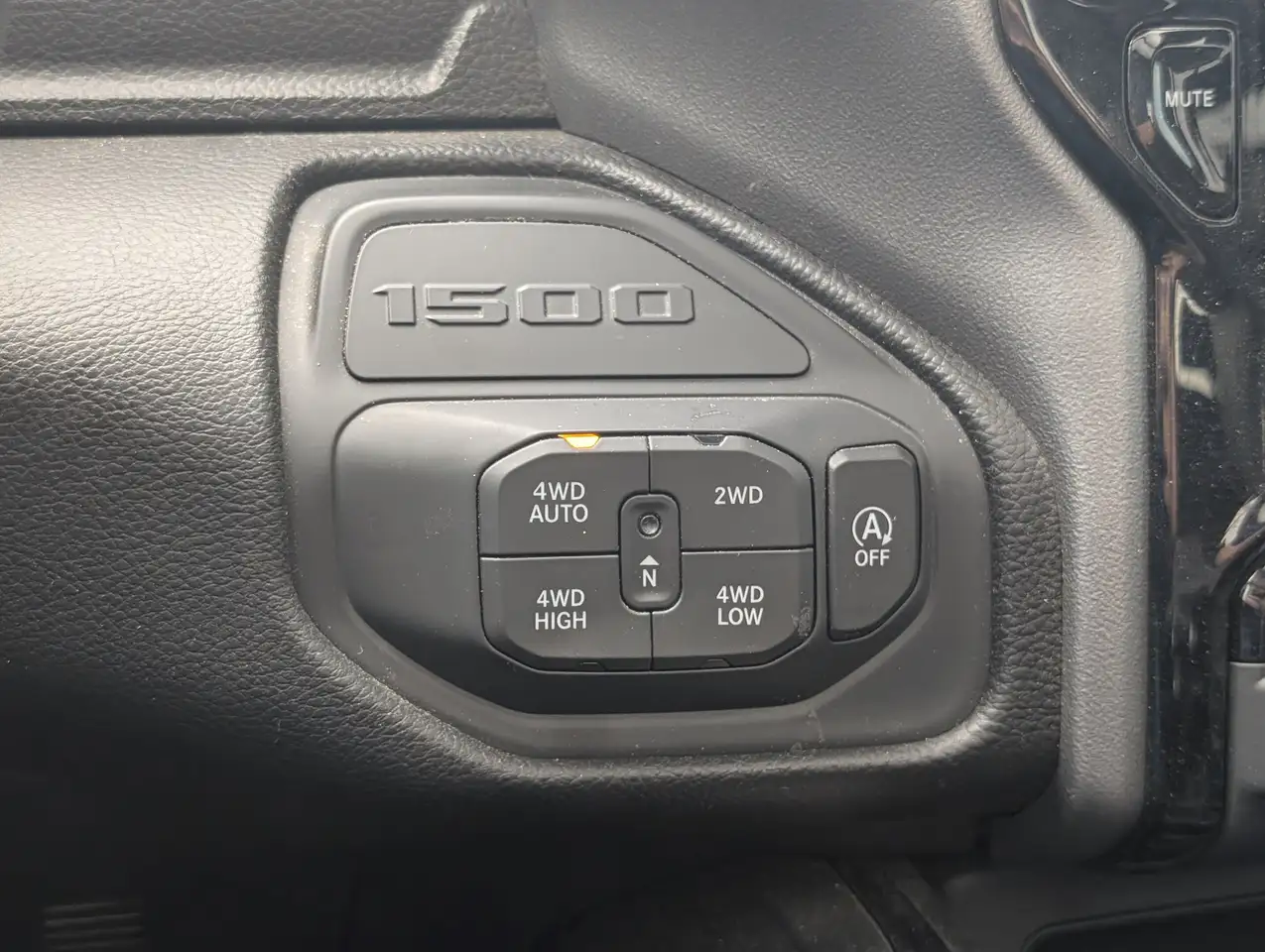 RAM 1500 fotografie RAM 1500