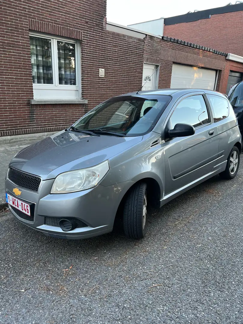 Chevrolet Aveo 1.2 LPG Grijs - 1