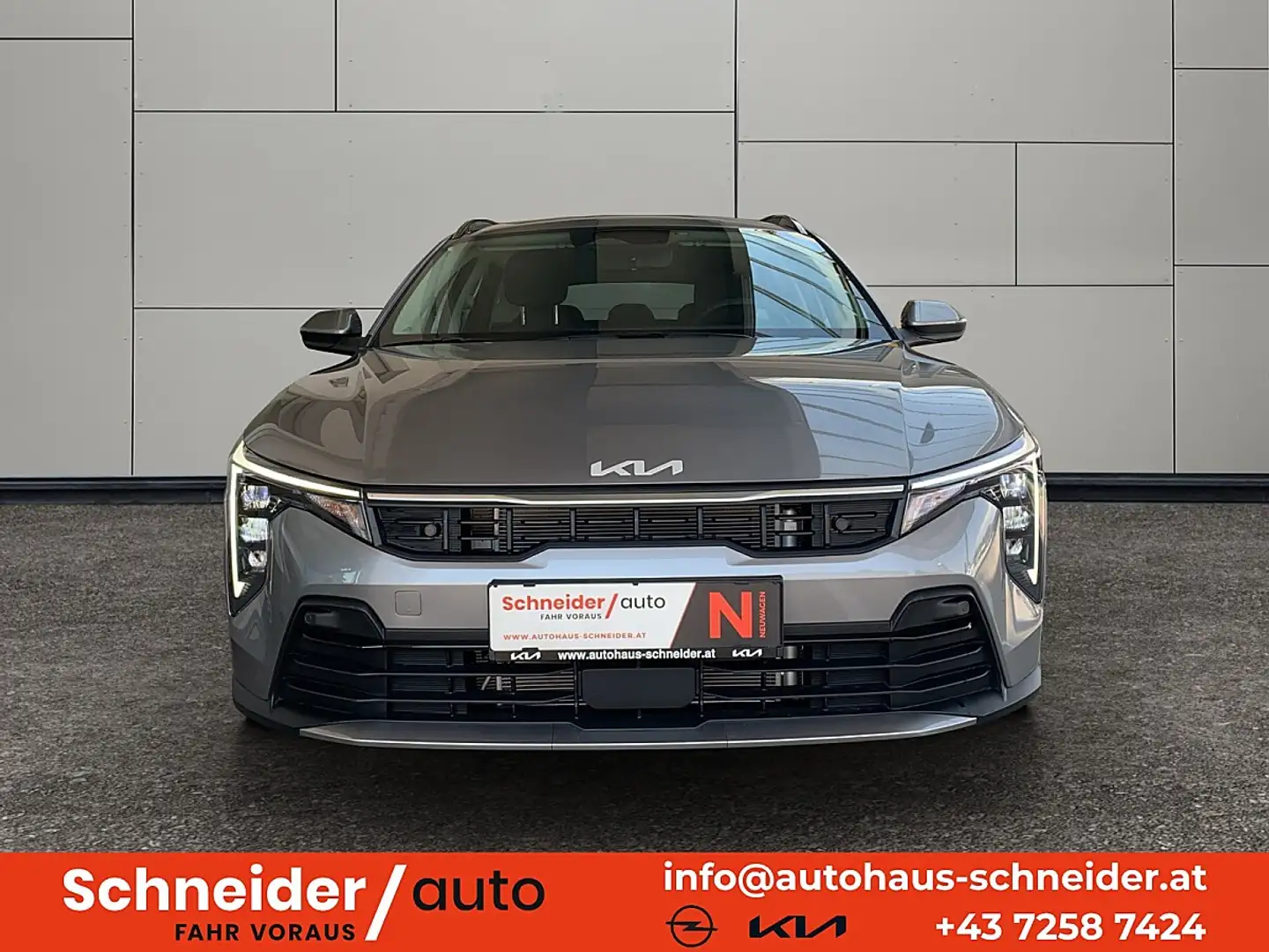 Kia K4 Kombi 1,0 TGDI Titan mit Winter Paket Silber - 2