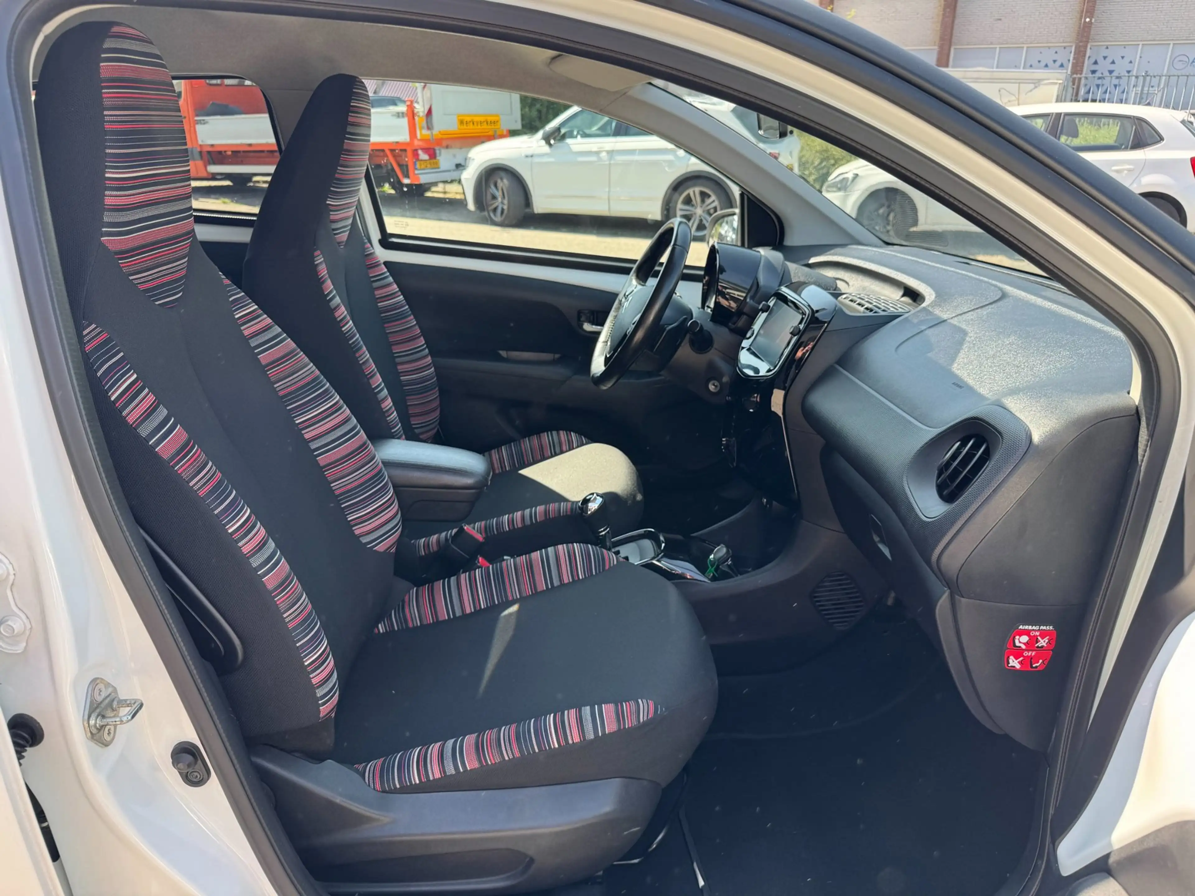 Citroen C1 1.0 VTi Shine, automaat, carplay, airco — photo 16