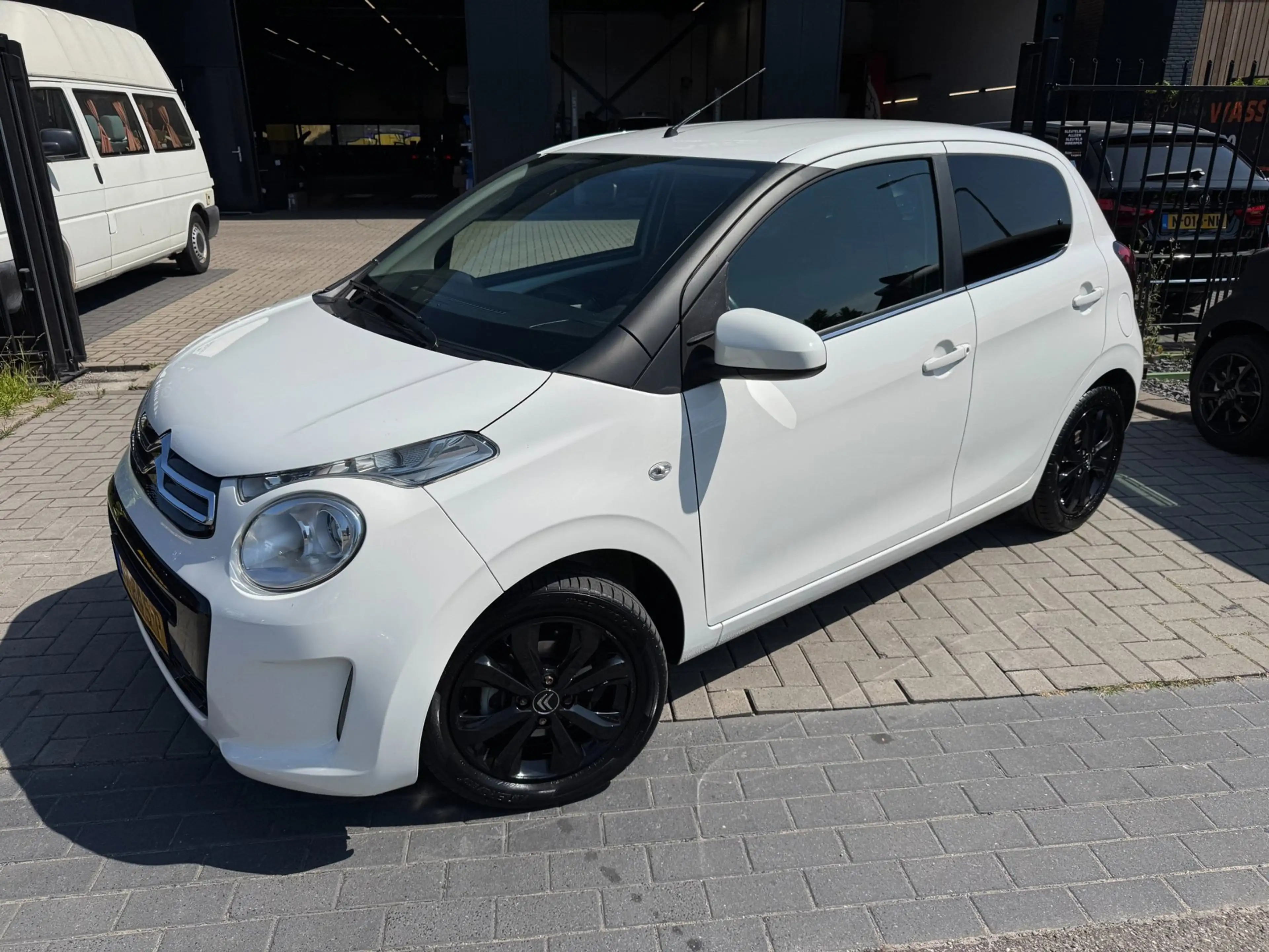 Citroen C1 1.0 VTi Shine, automaat, carplay, airco — photo 21