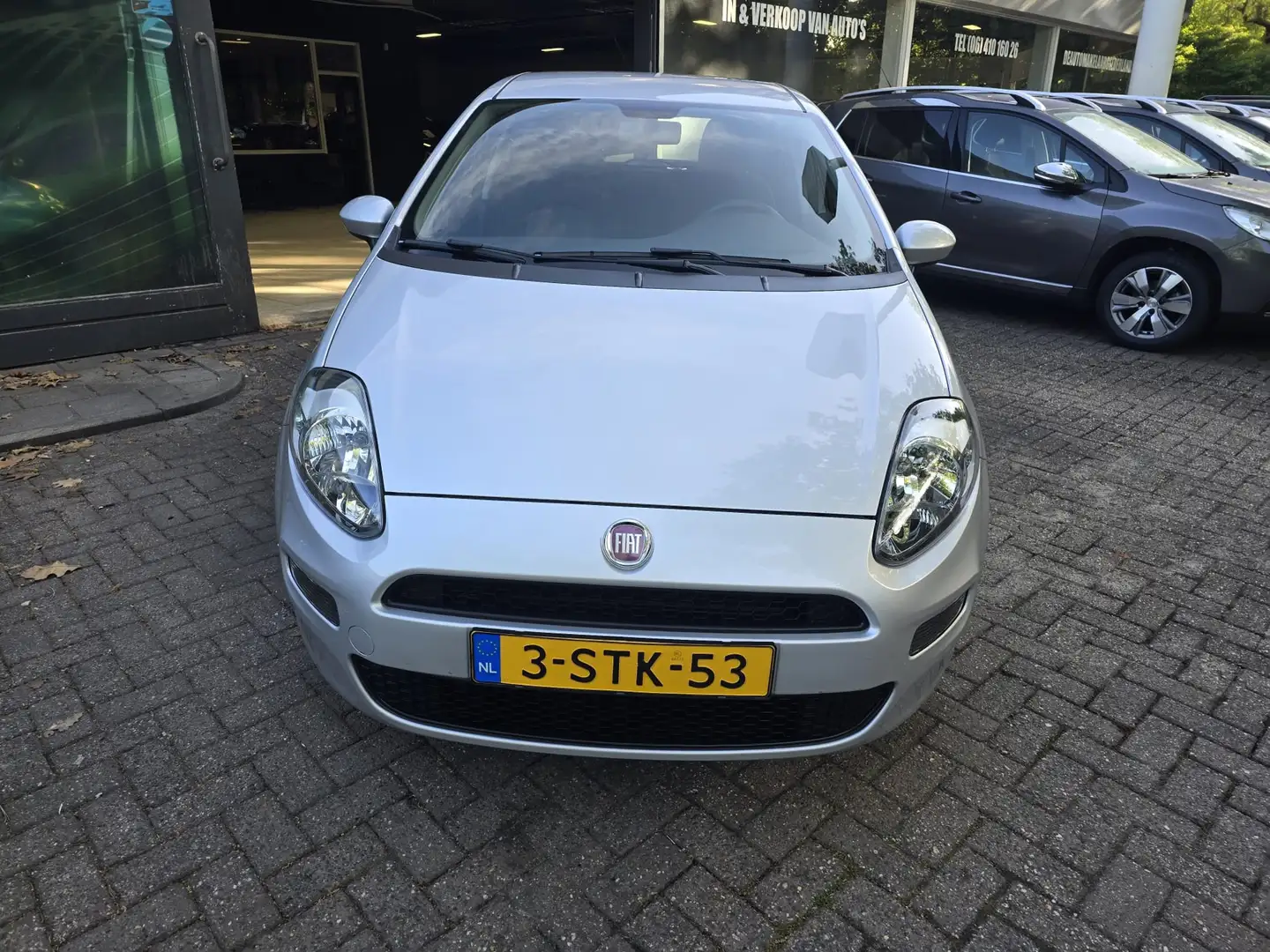 Fiat Punto Evo 1.2 Pop | 2E EIGENAAR | 12 MND GARANTIE | LAGE KM Grigio - 2