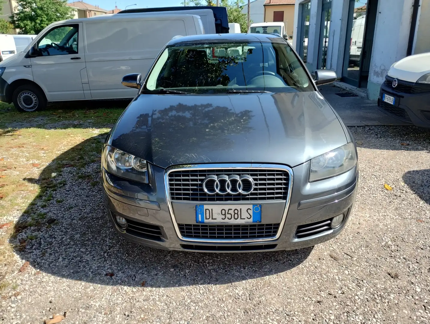 Audi A3 A3 Sportback 2.0 tdi Attraction 170cv Grigio - 1