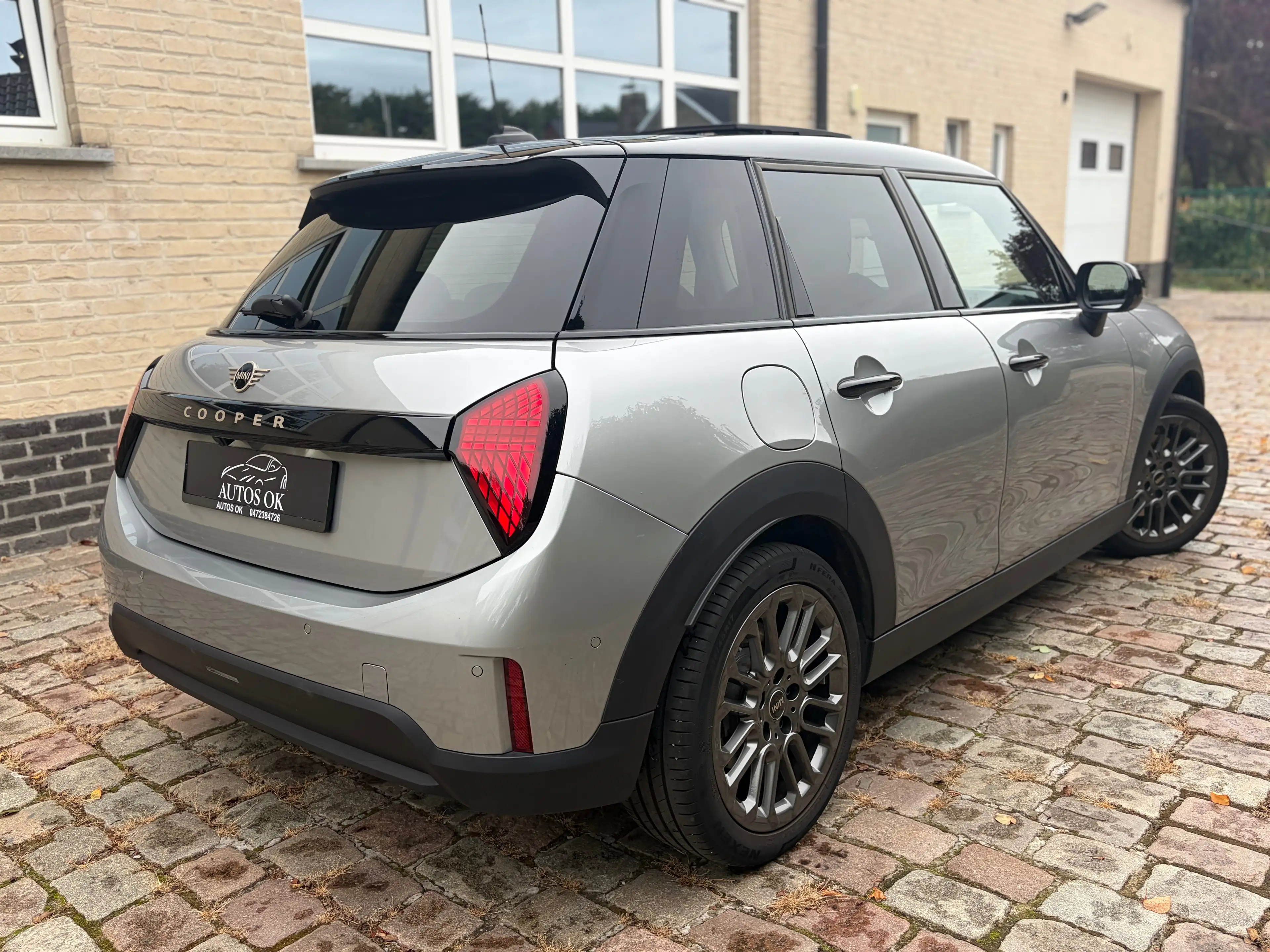 MINI Cooper C Pano Dak, Zetel Verwarming ### 26000 km ### — photo 4