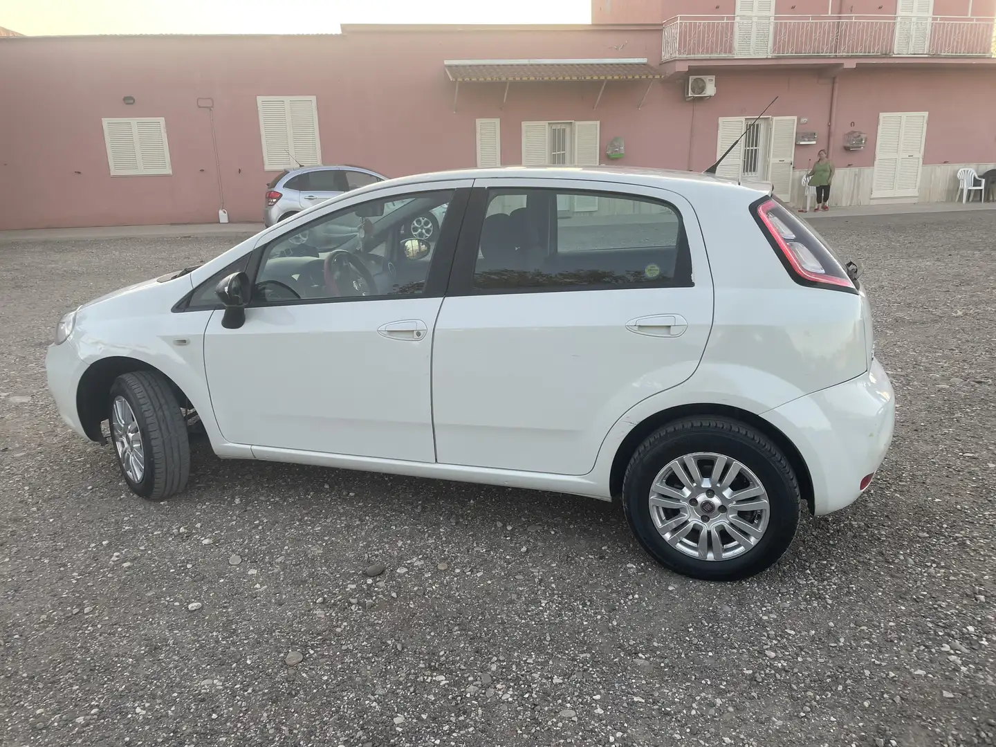 Fiat Punto Evo 5p 1.4 natural power MyLife 70cv - 2