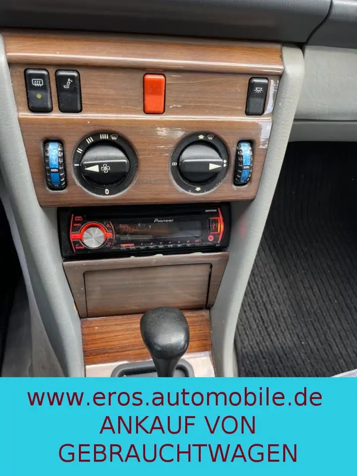 Mercedes-Benz E 230, foto 3