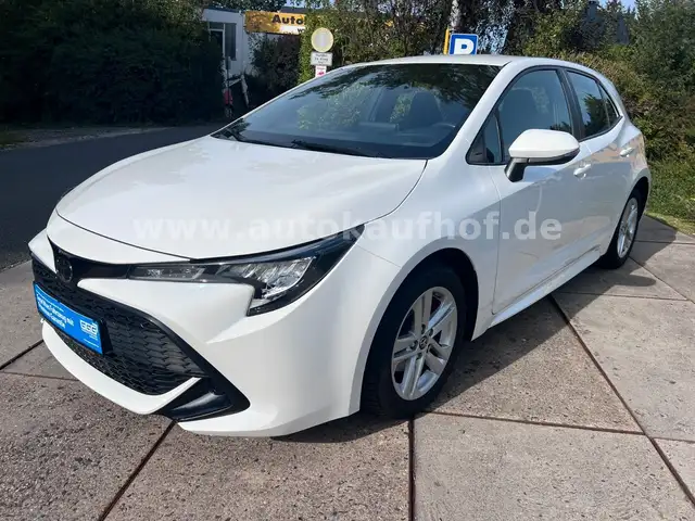 Toyota Corolla view 4