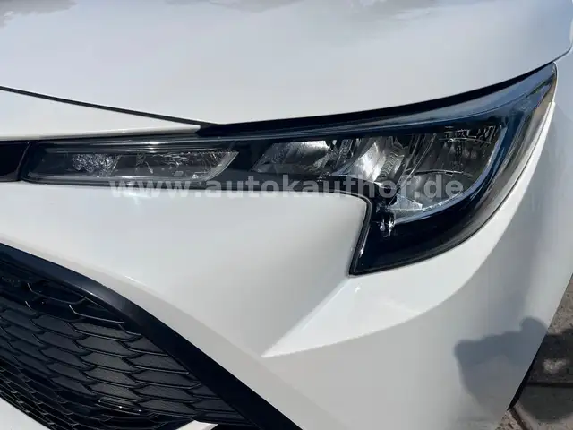 Toyota Corolla view 5