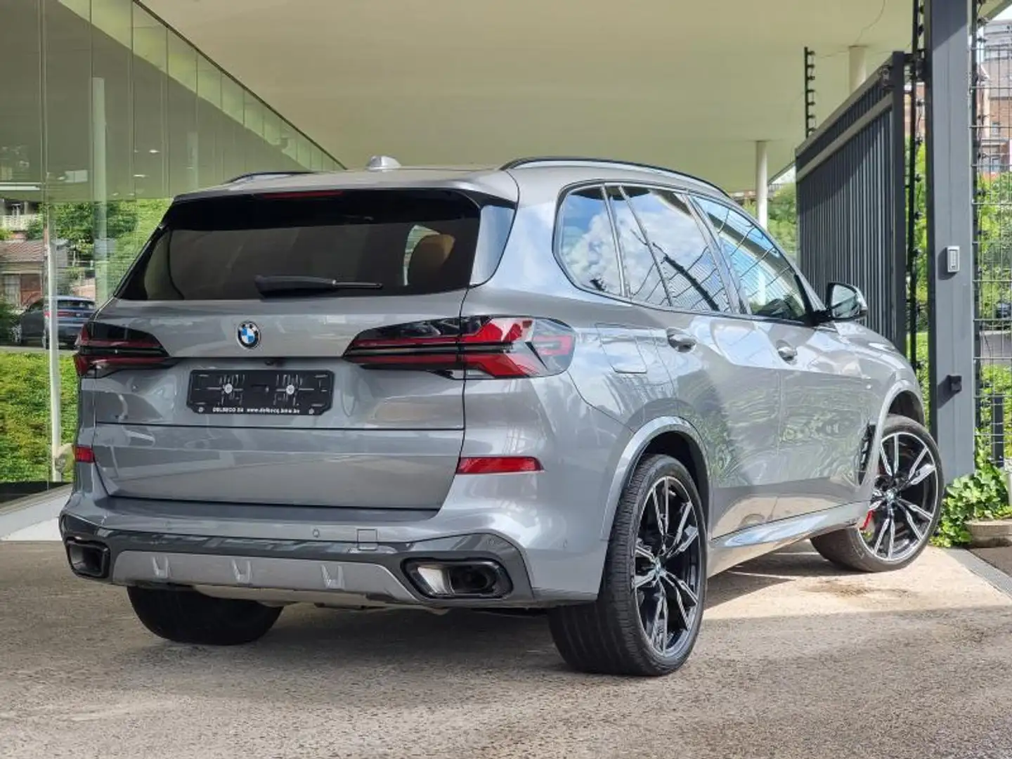 BMW X5 X5 xDrive 30d M Sport Grijs - 2