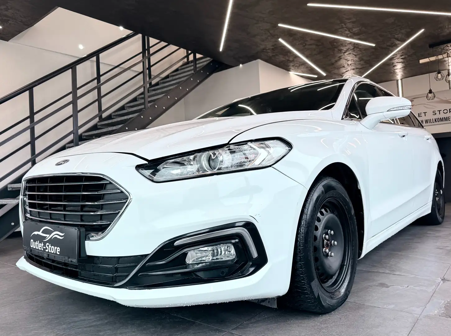 Ford Mondeo Hybrid Titanium Aut.*Business-Paket*Pickerl*MwSt.* Weiß - 1