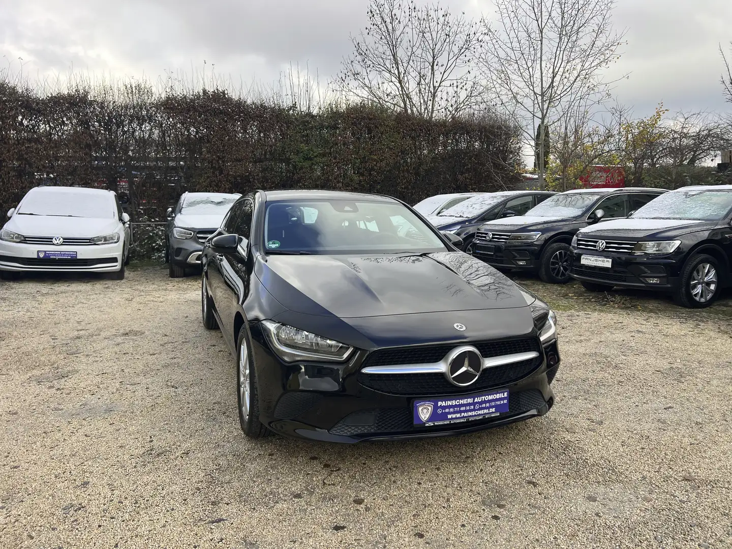 Mercedes-Benz CLA 180 d Shooting Brake LEDER+NAVI+SPURASSIST+1.HAND Noir - 1
