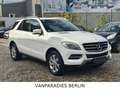Mercedes-Benz ML 350 CDI BlueTec/TüvNeu/AHK/360*CAM/H&K/ILS/E6 Blanc - thumbnail 1