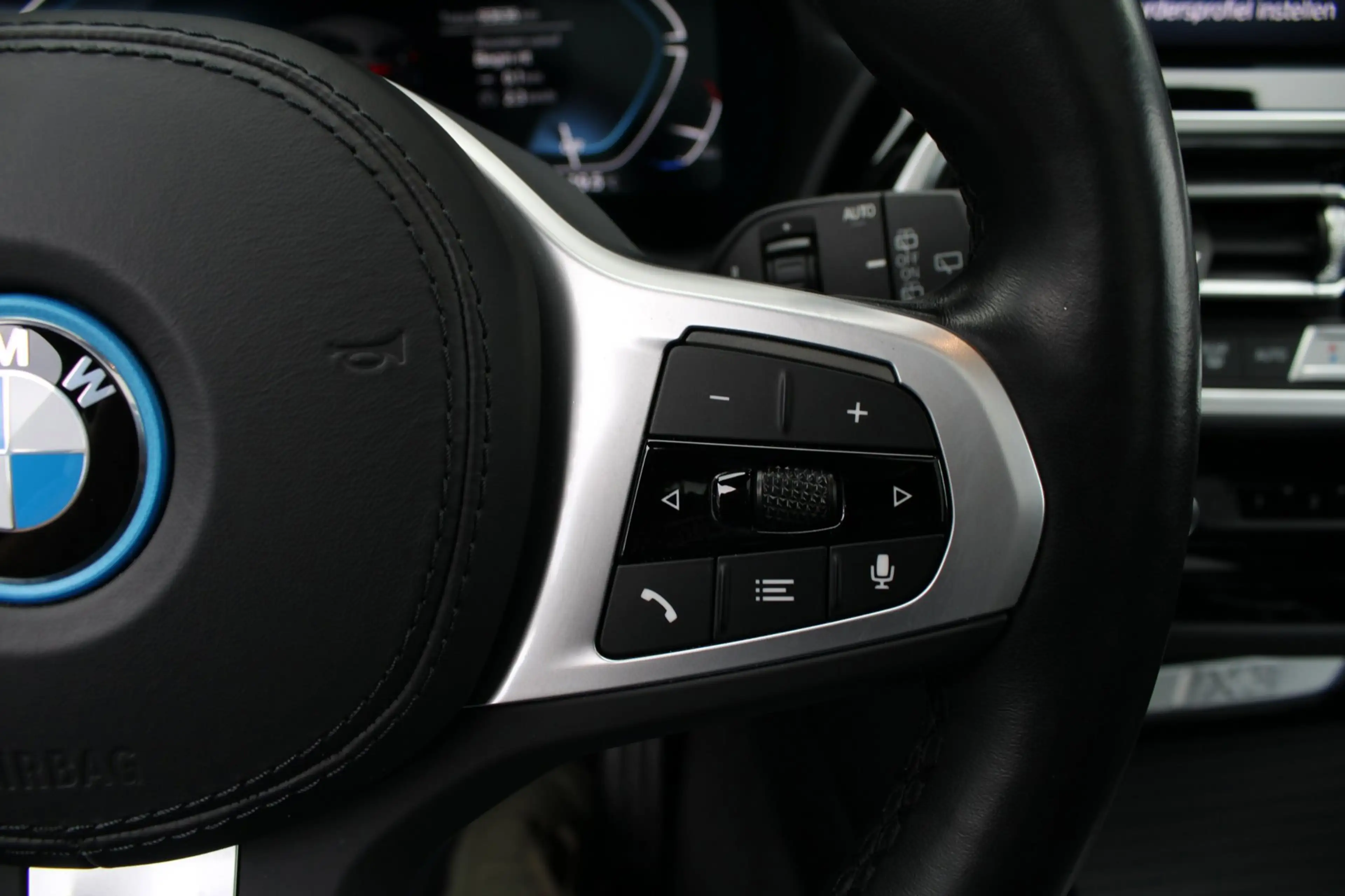 BMW iX3 High Executive 80 kWh/pano/Mpakket — photo 24