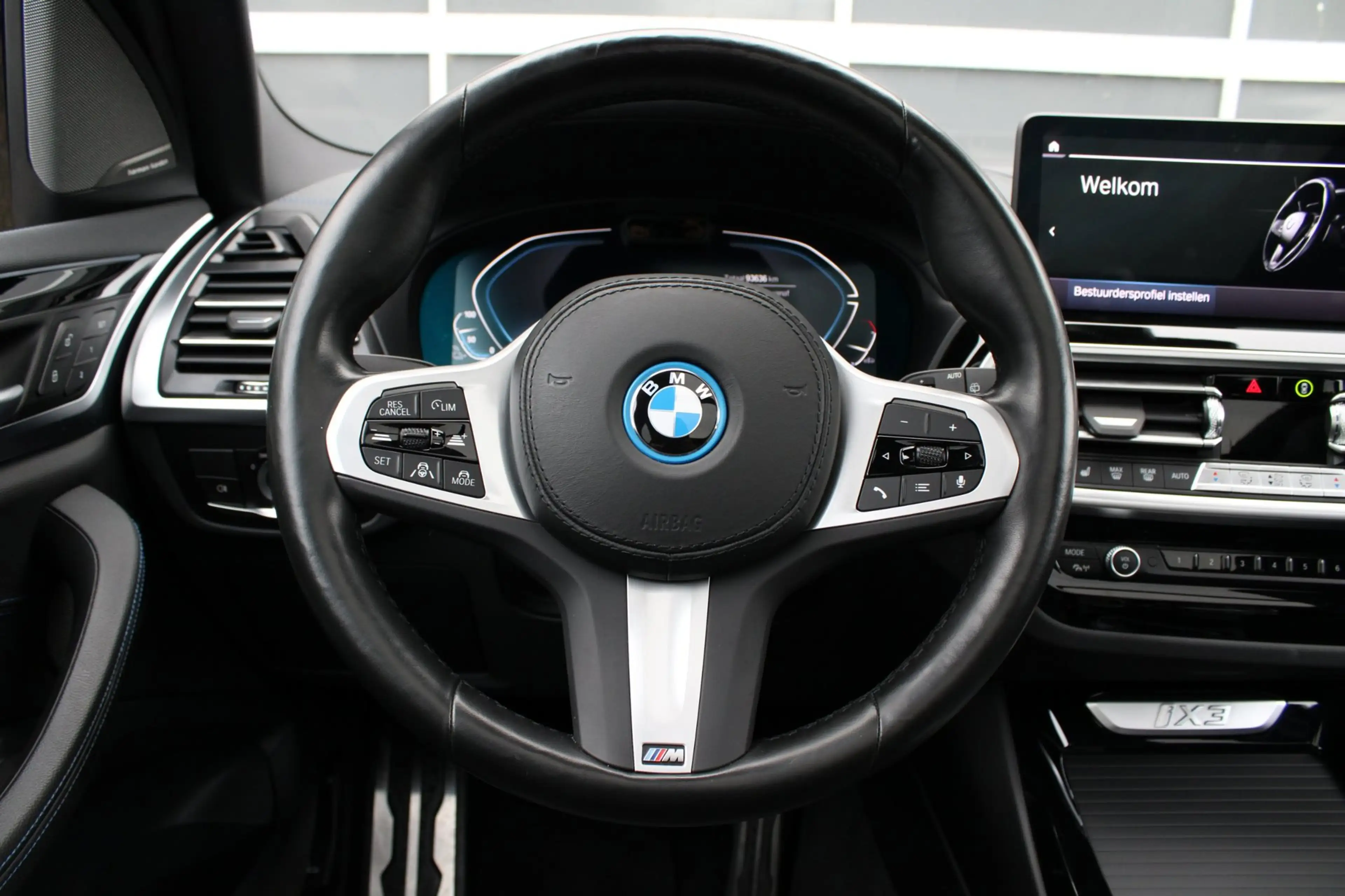 BMW iX3 High Executive 80 kWh/pano/Mpakket — photo 22