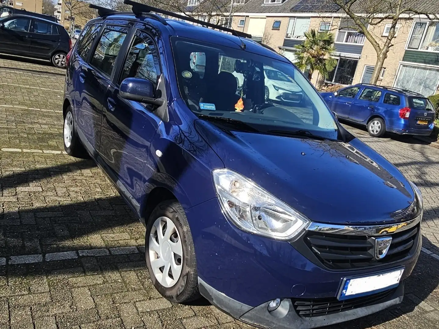 Dacia Lodgy 1.6 MPI 85 Kék - 1